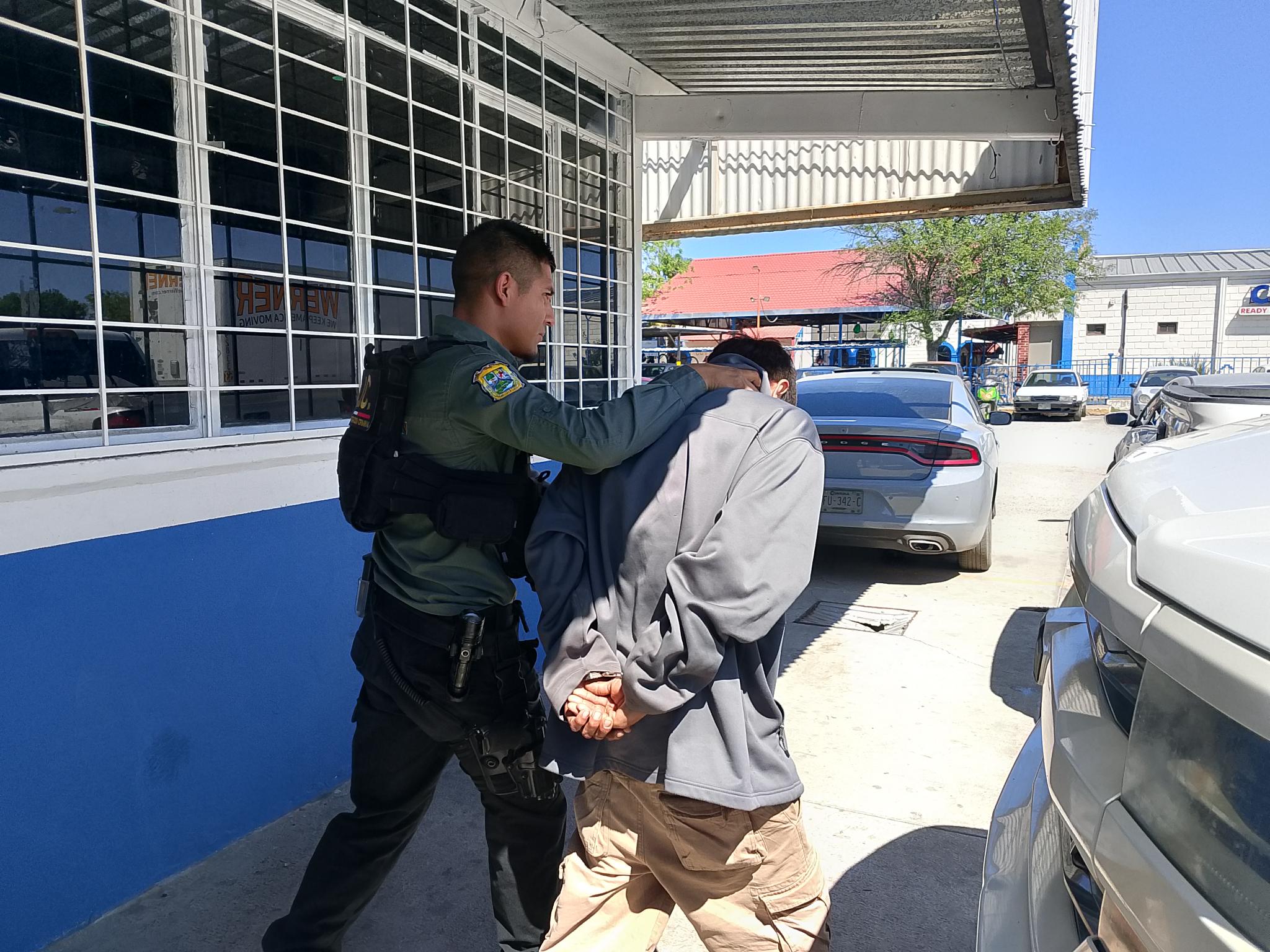 CONSIGNAN A SUJETO QUE QUERÍA QUEMAR A SU MADRE