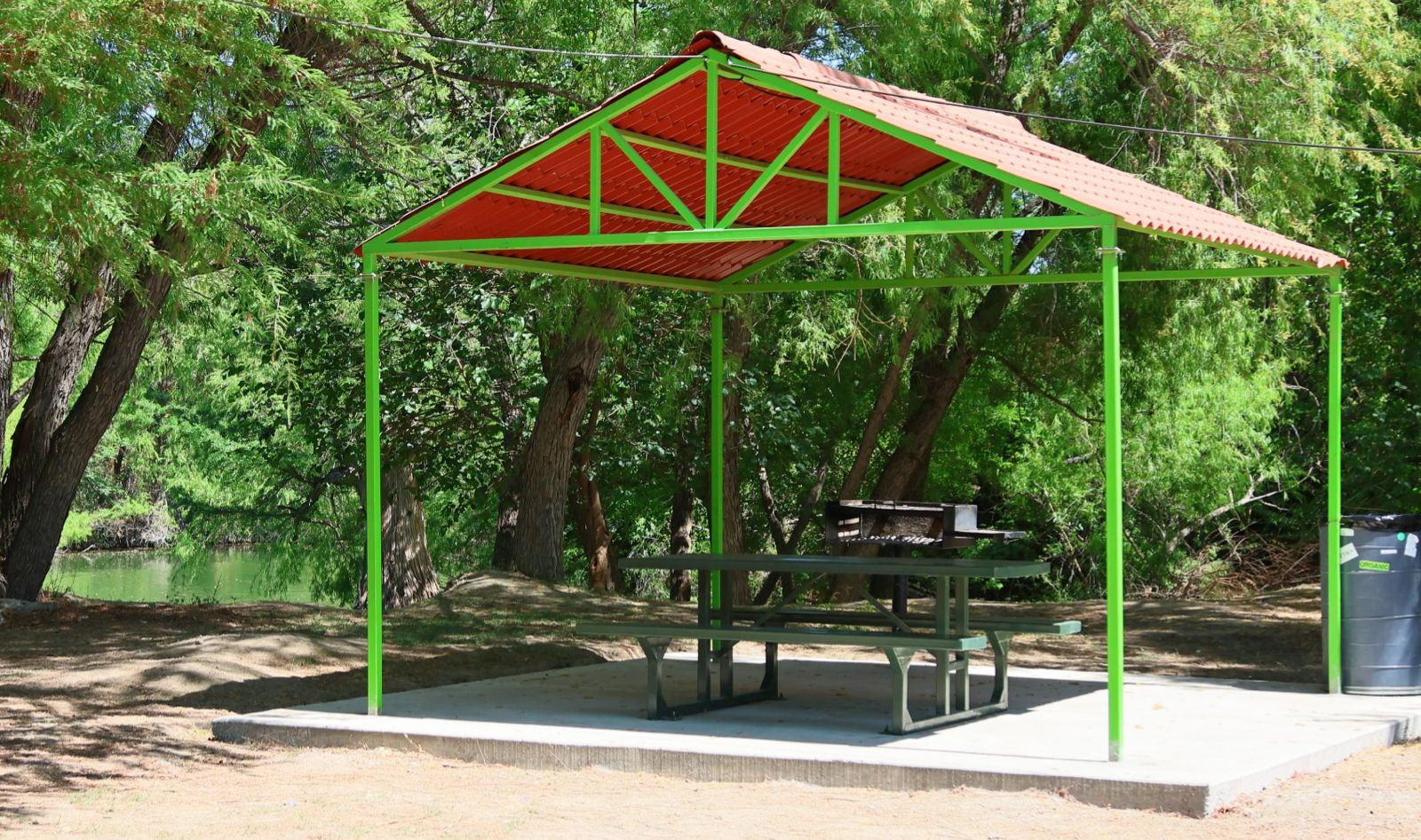 RENUEVA CHANO DÍAZ IRIBARREN PARQUE BENITO GARZA ORTEGÓN