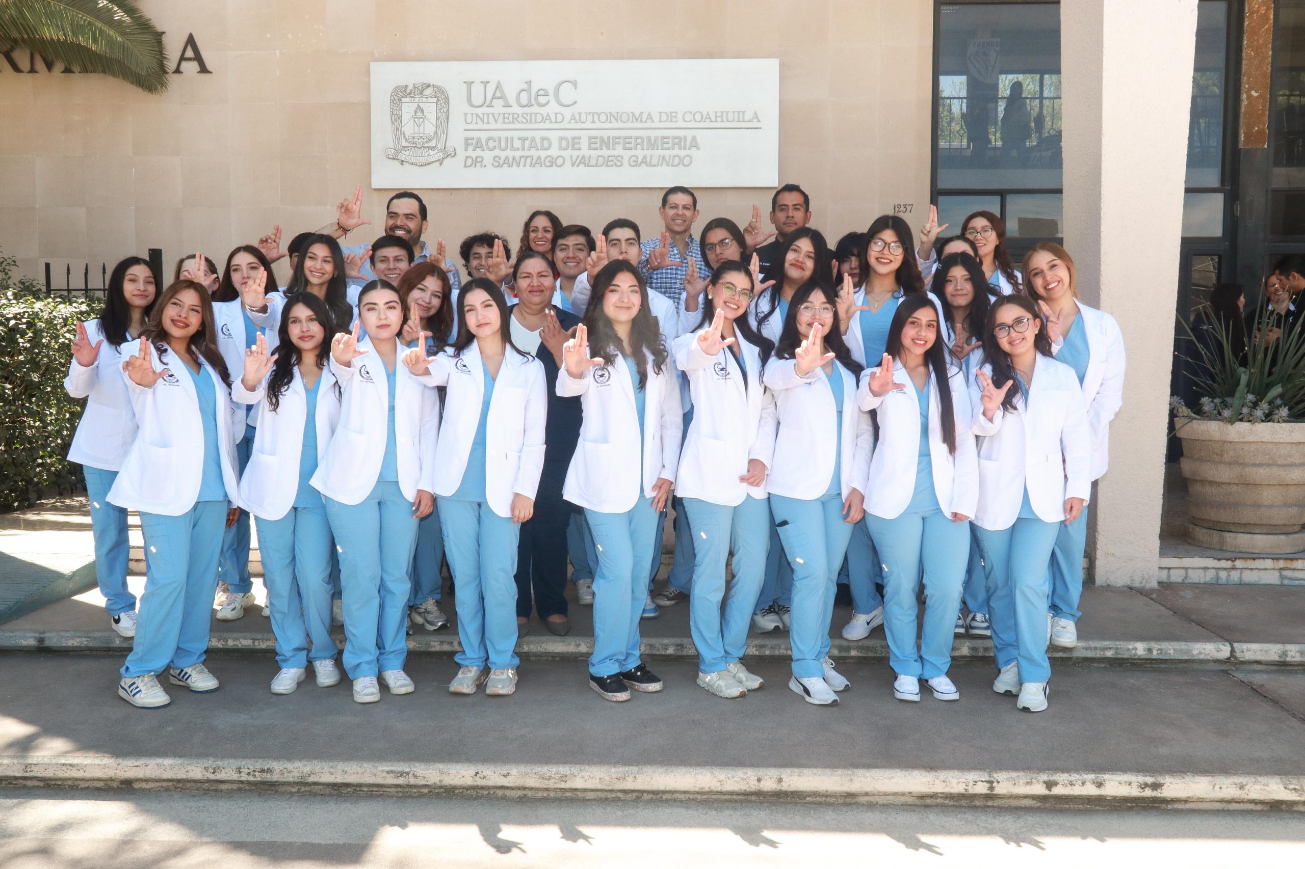 Inauguran en la UAdeC laboratorio de nutrición
