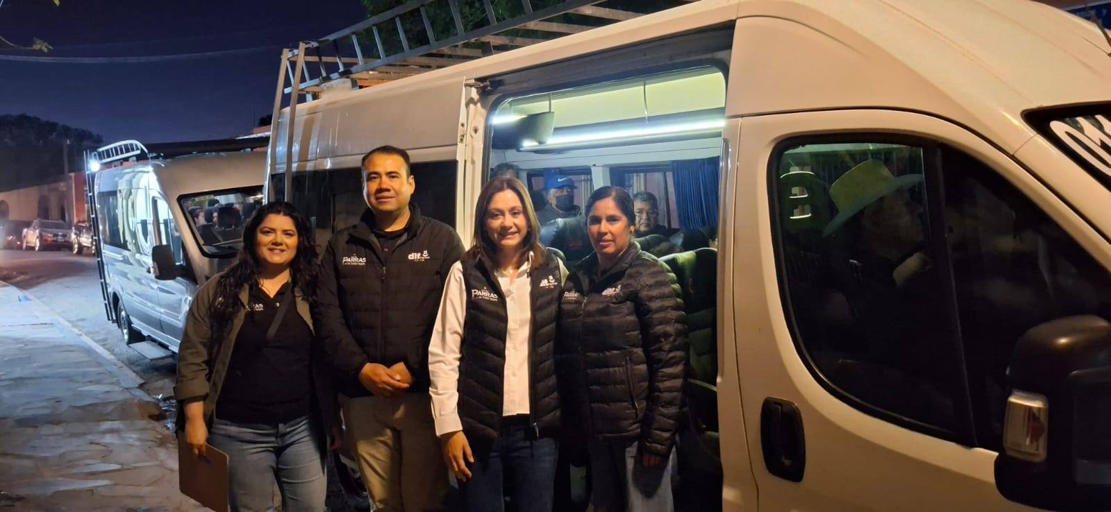 Acuden 18 pacientes de Parras a valoración para cirugía de catarata en Saltillo