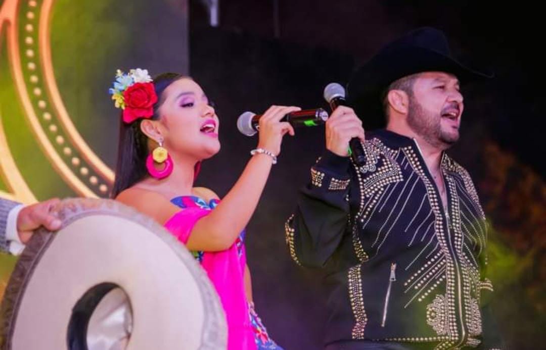 Ximena: Talento y voz que nacieron en casa