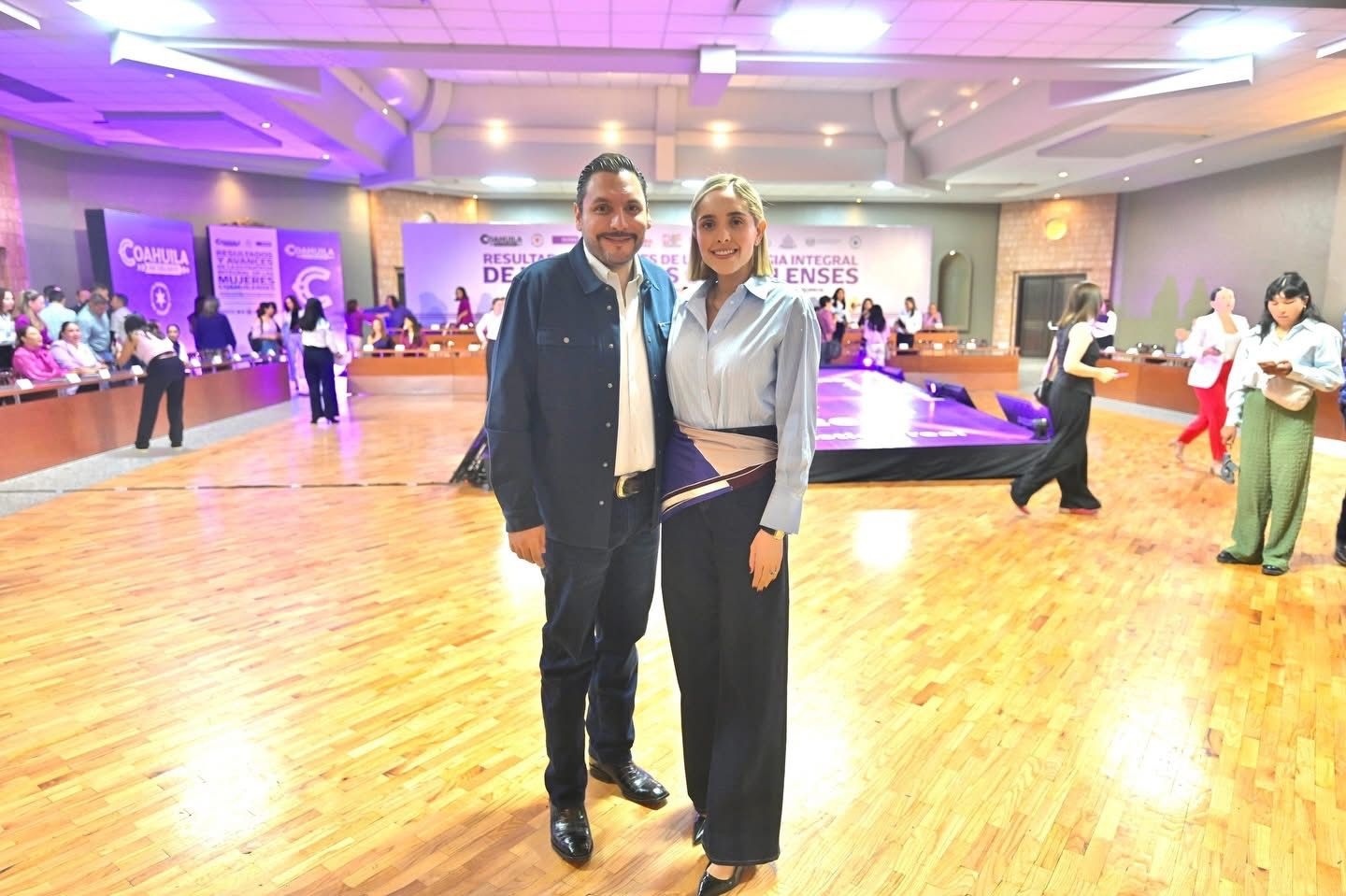 Se suma Carlos Villarreal a estrategia estatal por mujeres
