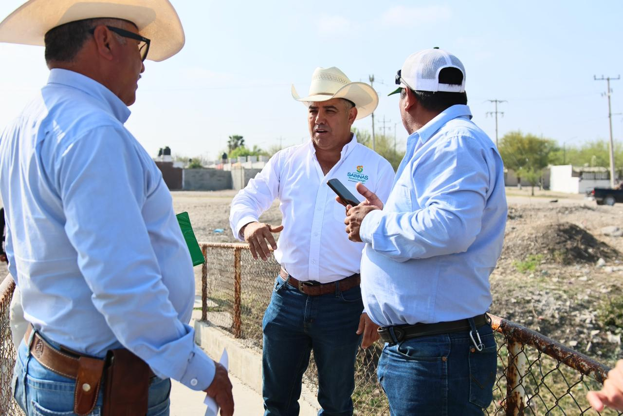 Encabeza Chano Díaz jornada intensiva de mejora urbana en Valle Dorado