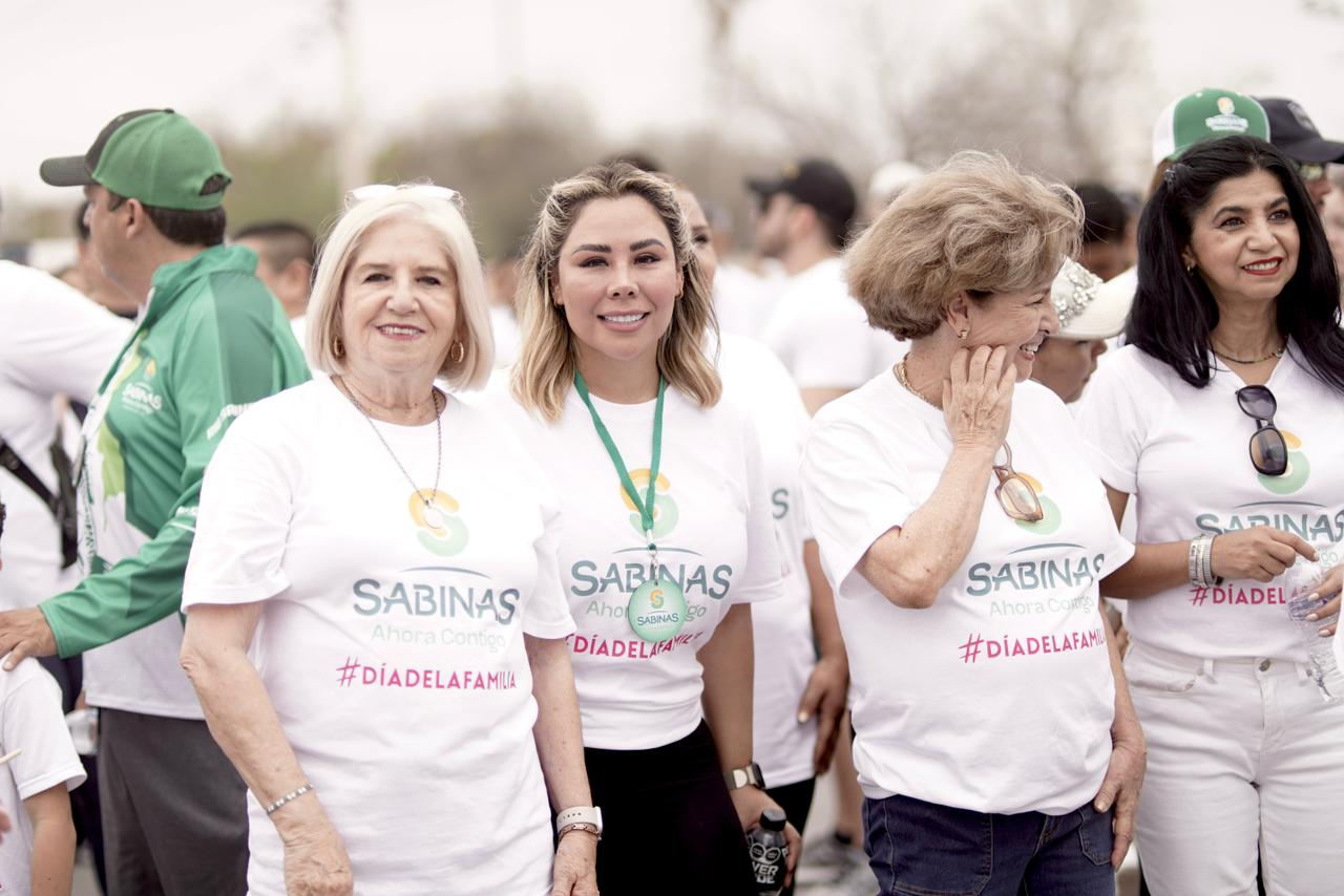SABINAS VIVE GRAN FIESTA EN LA CARRERA POR EL DÍA DE LA FAMILIA