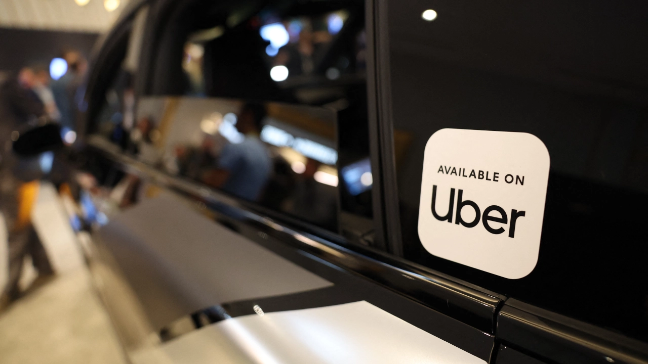 Uber y NVIDIA se asocian para expandir la producción mundial de robotaxis