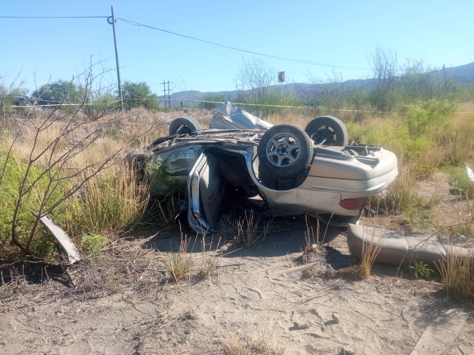 Se vuelca y muer3 saltillense en la 30, municipio de Nadadores