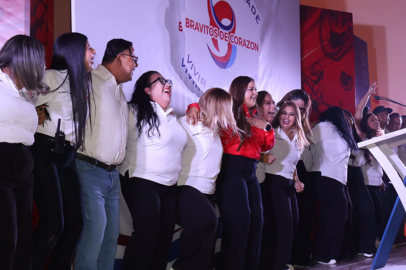 Presenta informe de Bravitos de Corazón