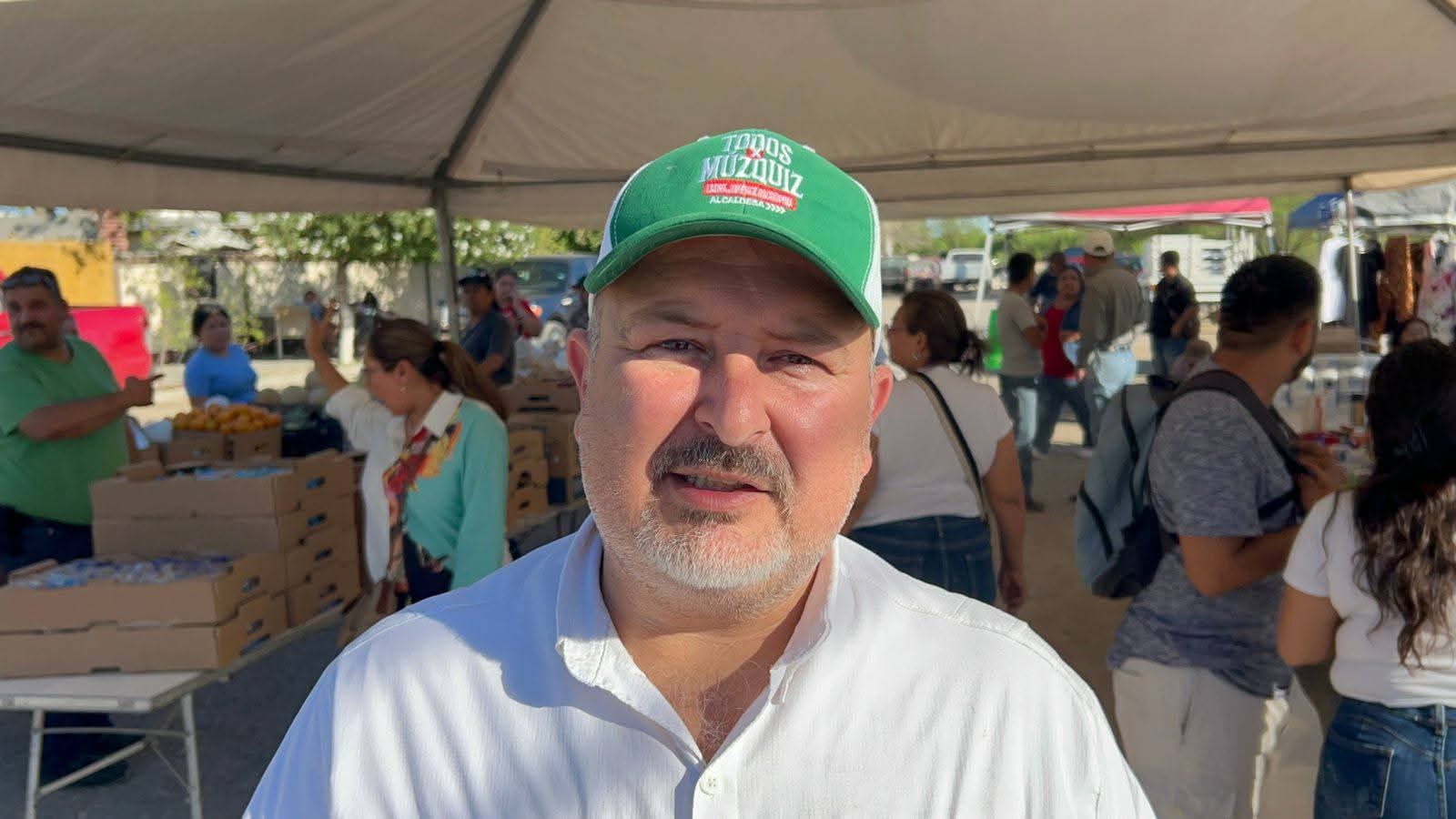 Realizan con éxito mercadito del PRI