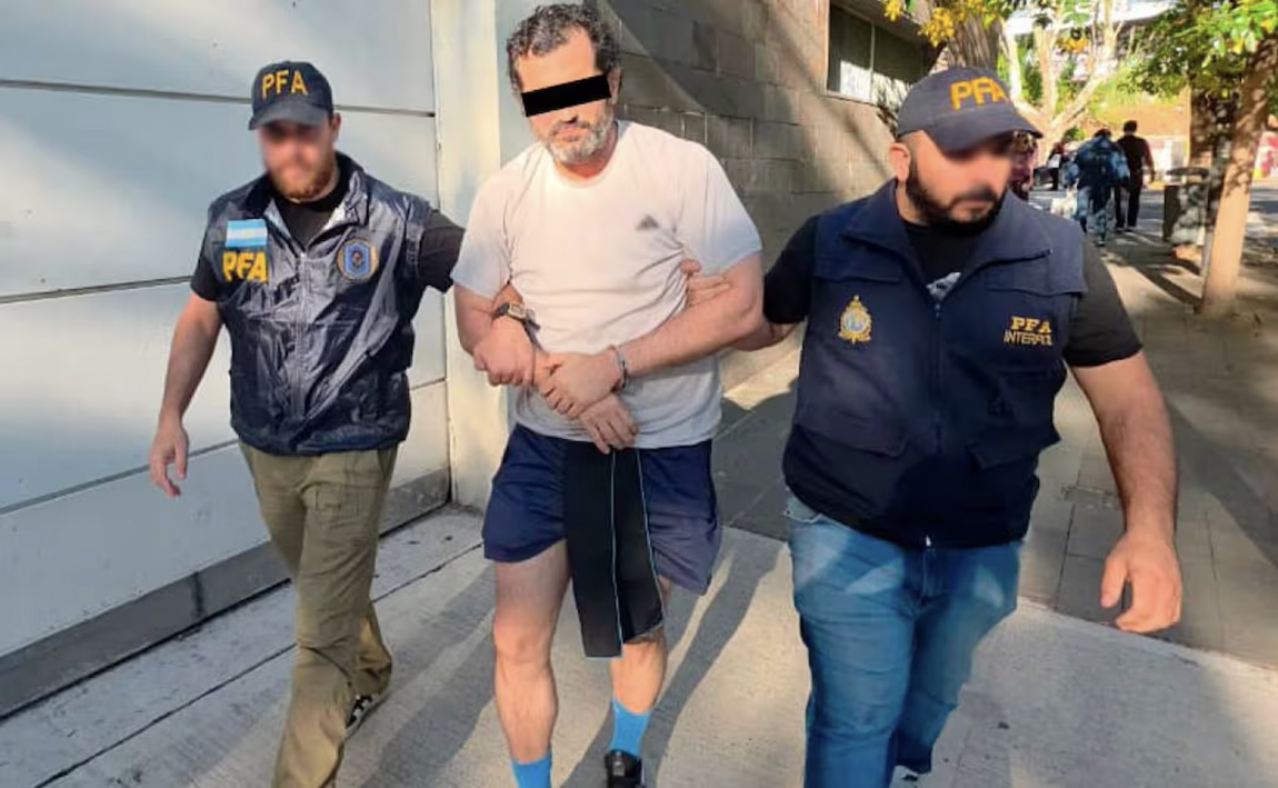 Cae Contralmirante Farías por huachicol
