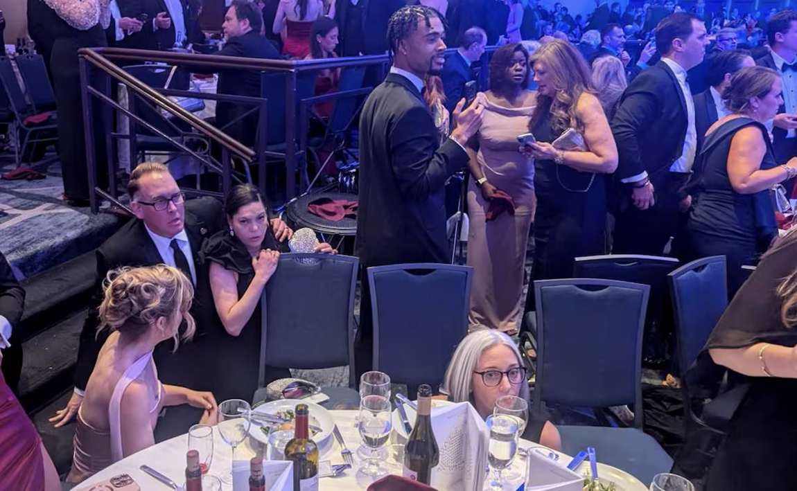 Narra Raymundo Riva Palacio detalles sobre ataque en cena de gala
