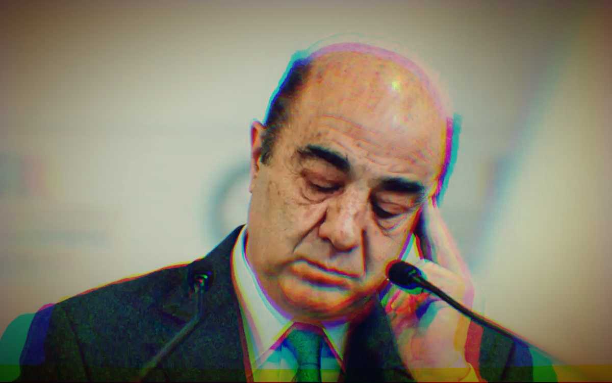 Hospitalizan a Murillo Karam tras sufrir derrame cerebral