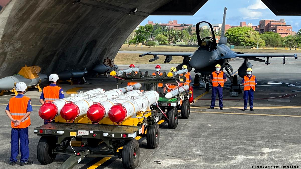 Amenaza a China si envía armas a Irán