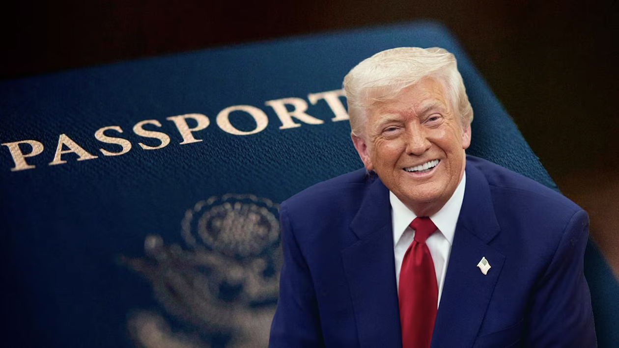 Aparecerá Donald Trump en pasaportes de EU
