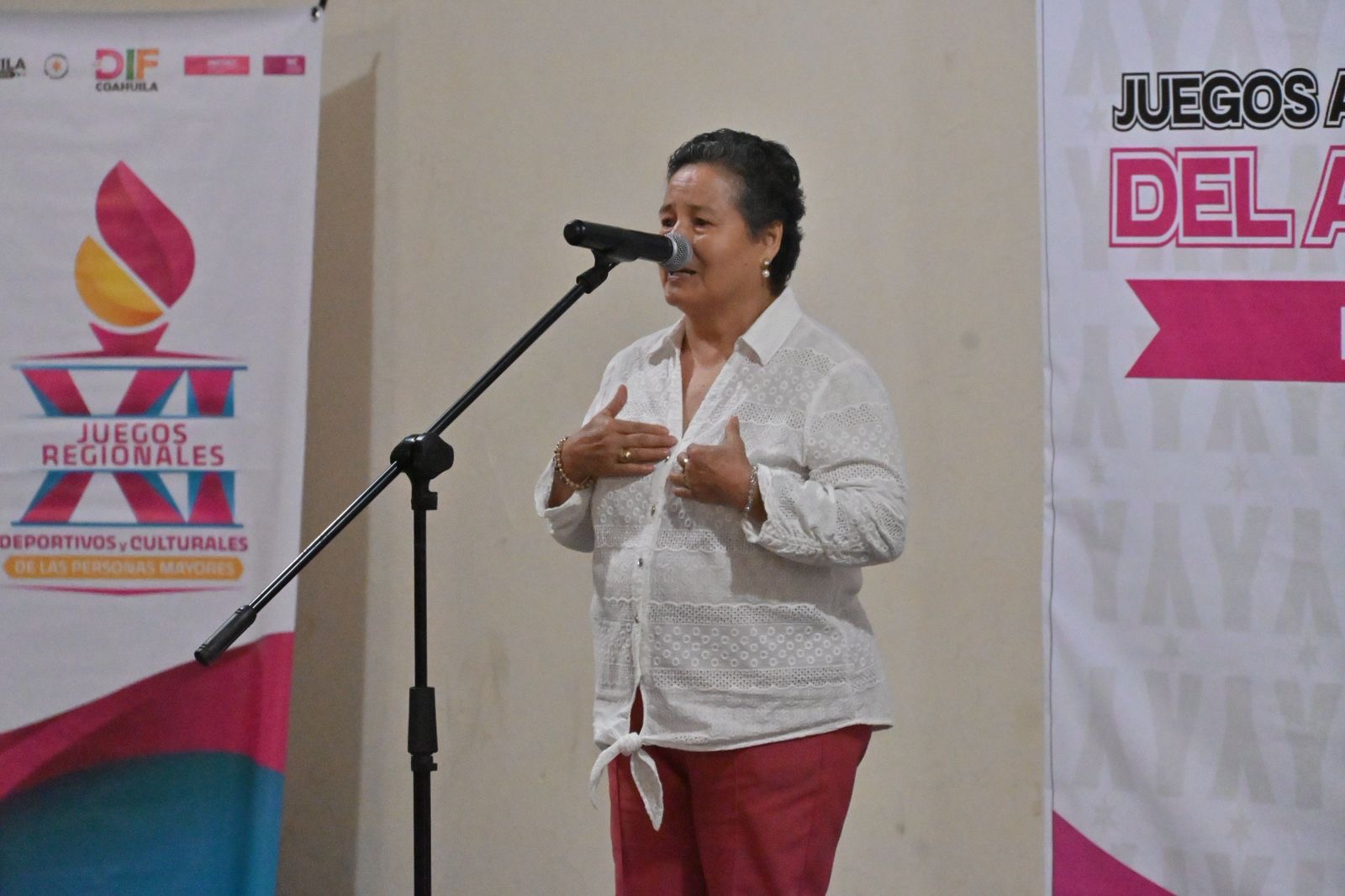 ABUELITOS SAMBONENSES PARTICIPAN EN LA FASE REGIONAL DE JUEGOS CULTURALES