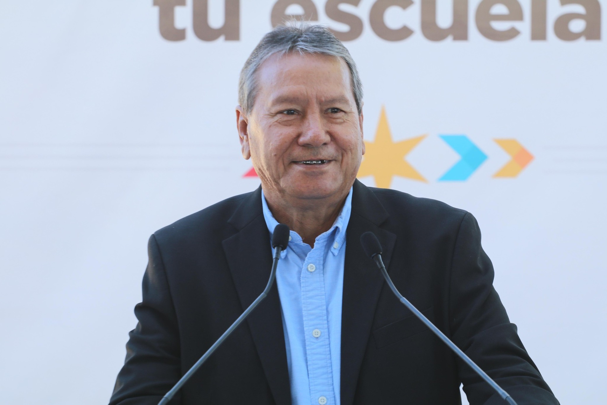 Se autoayuda Óscar Ríos con más de un millón en 3 meses