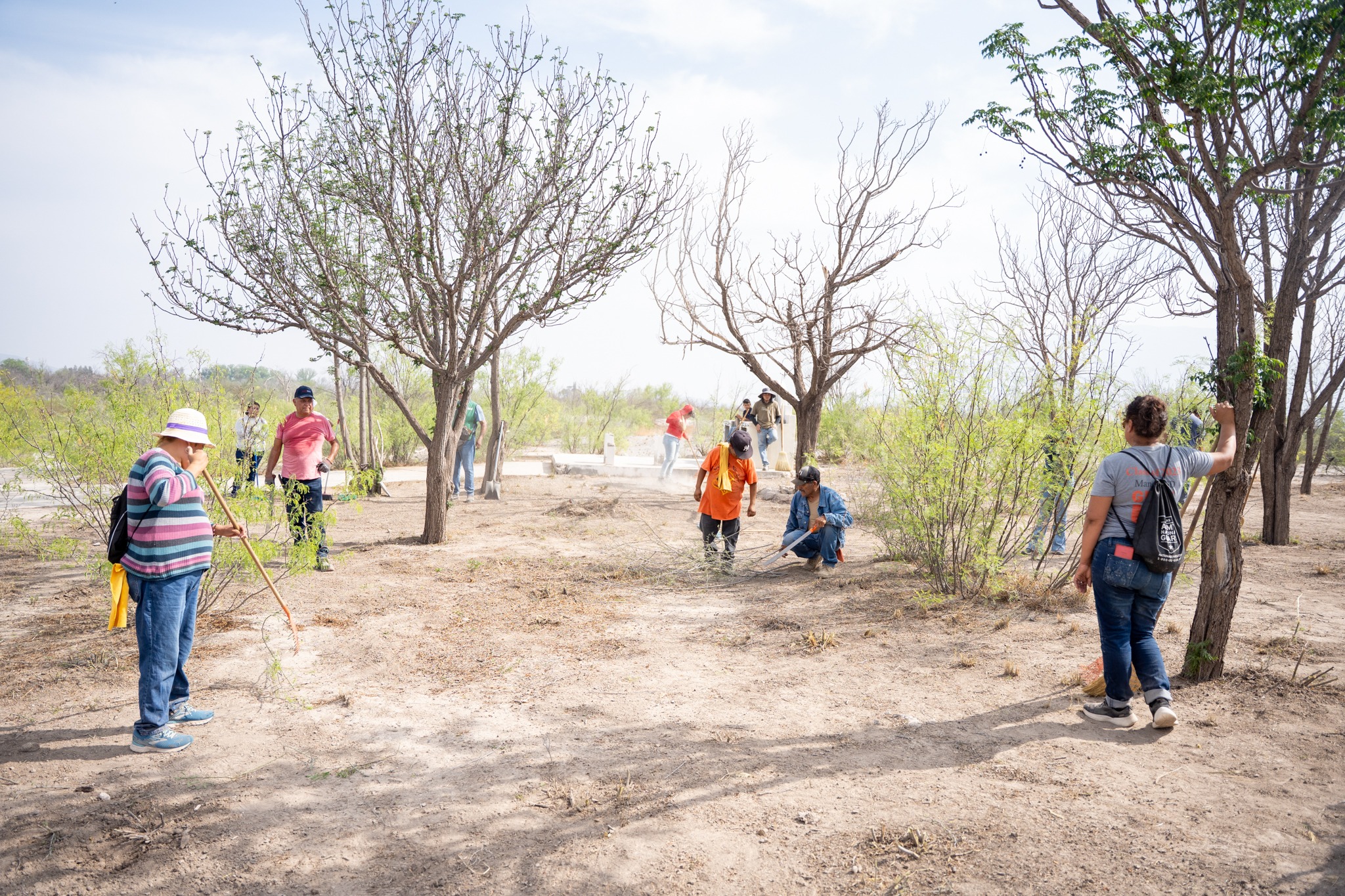 RETOMAN LIMPIEZA DEL PARQUE SANTA CECILIA