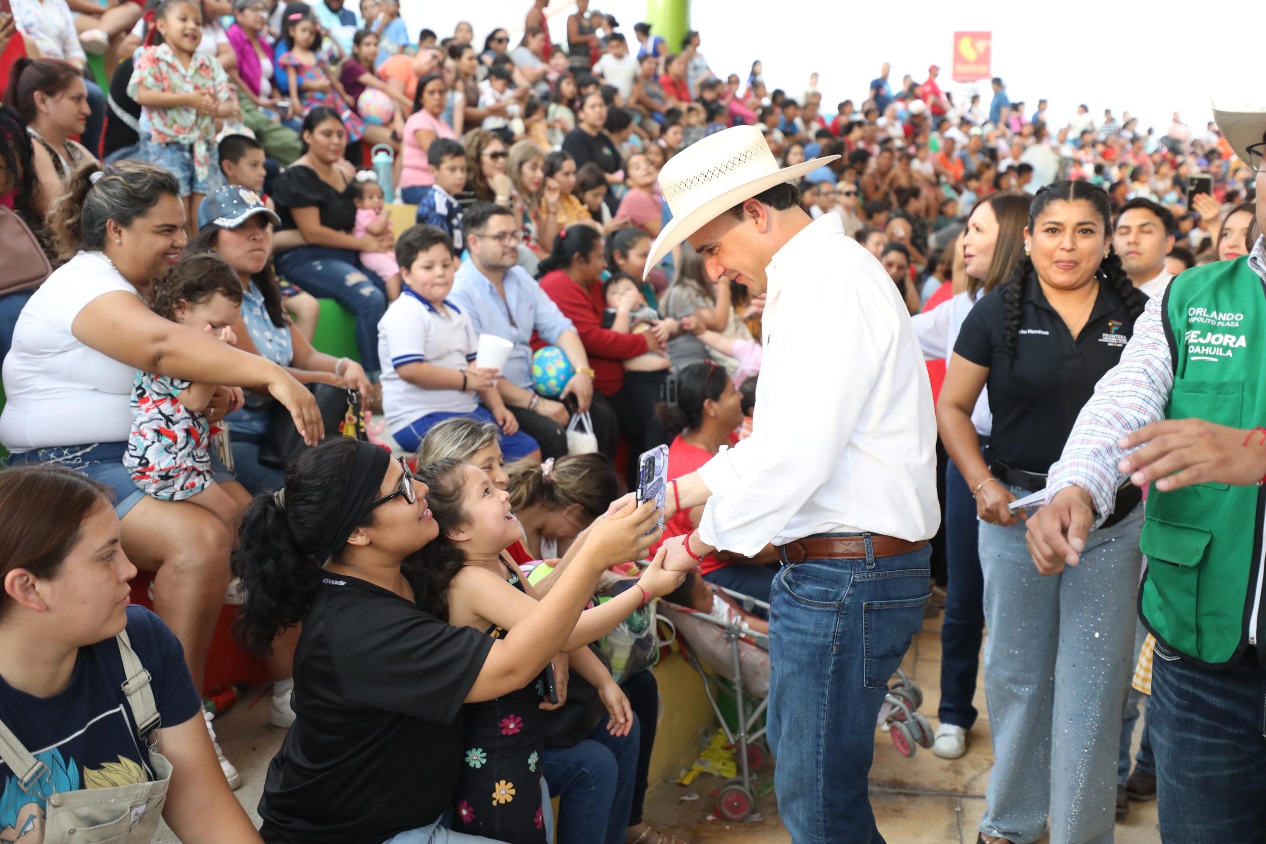 Feliz día a los niños y niñas de Coahuila