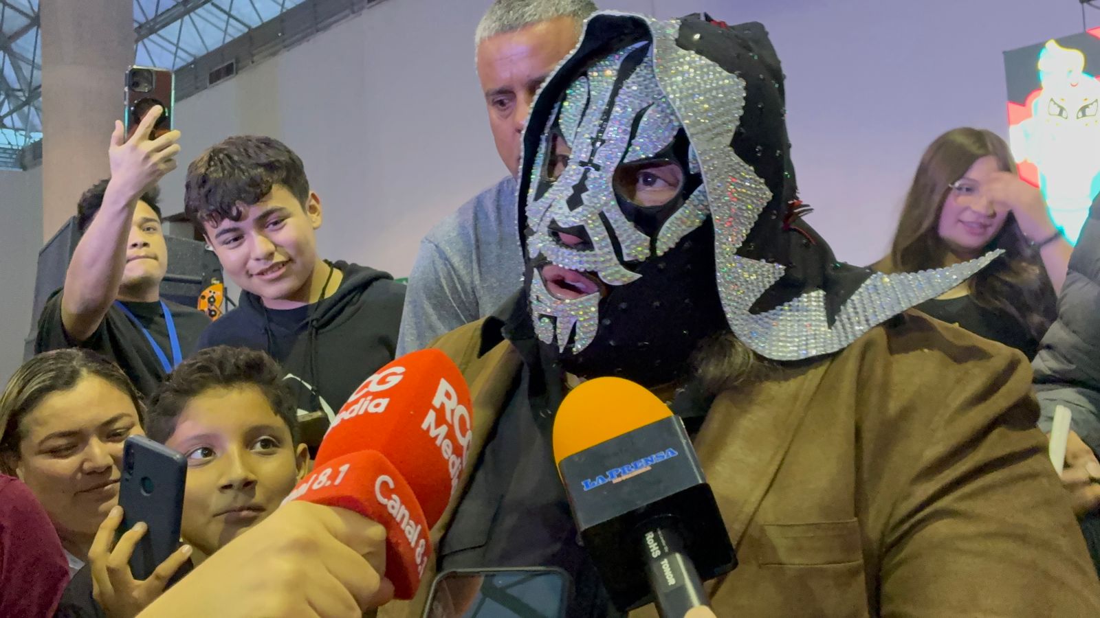 Llama L.A. Park a evitar adicciones