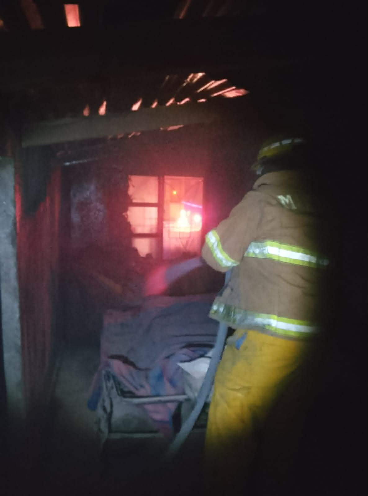 Le prende fuego a la casa de su hermana