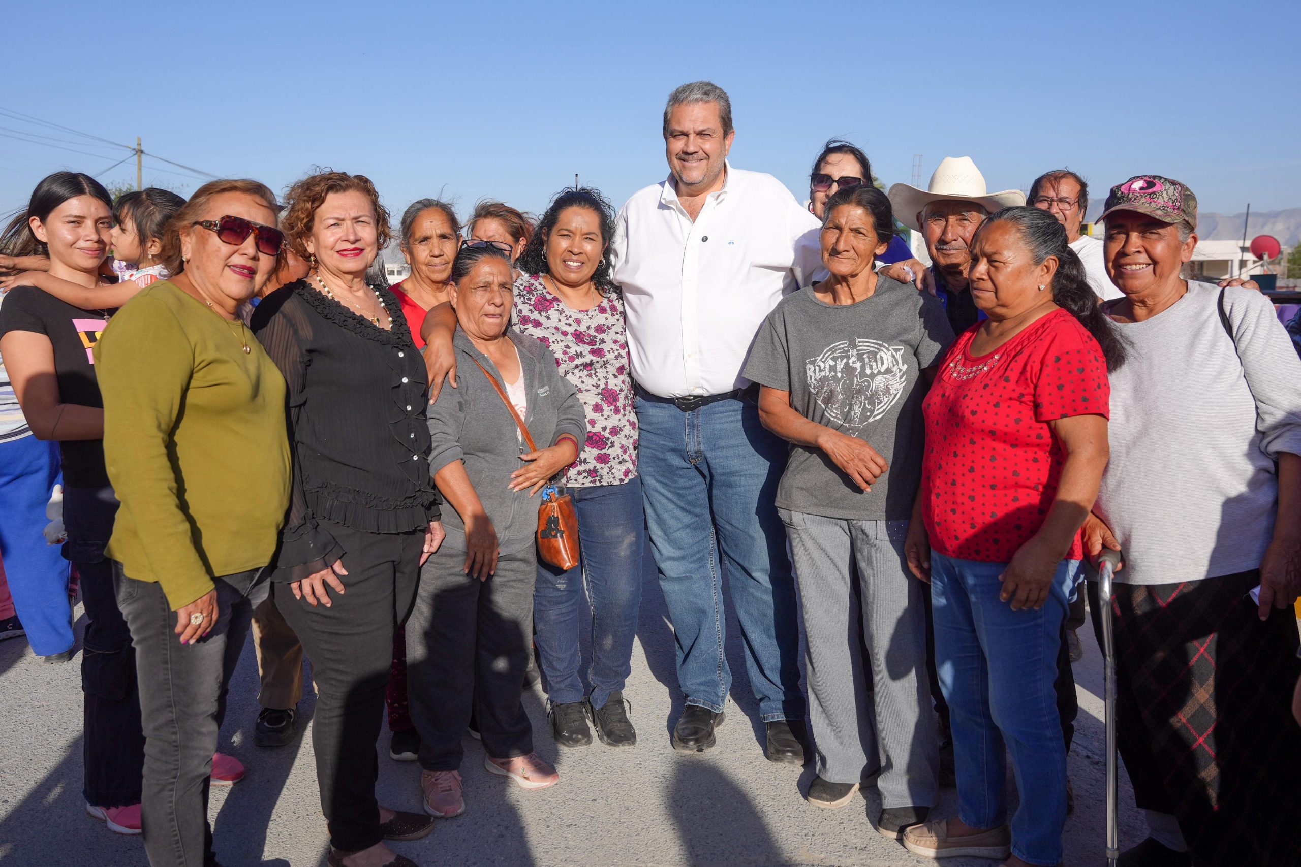 Tomás prioriza agua potable y obra pública