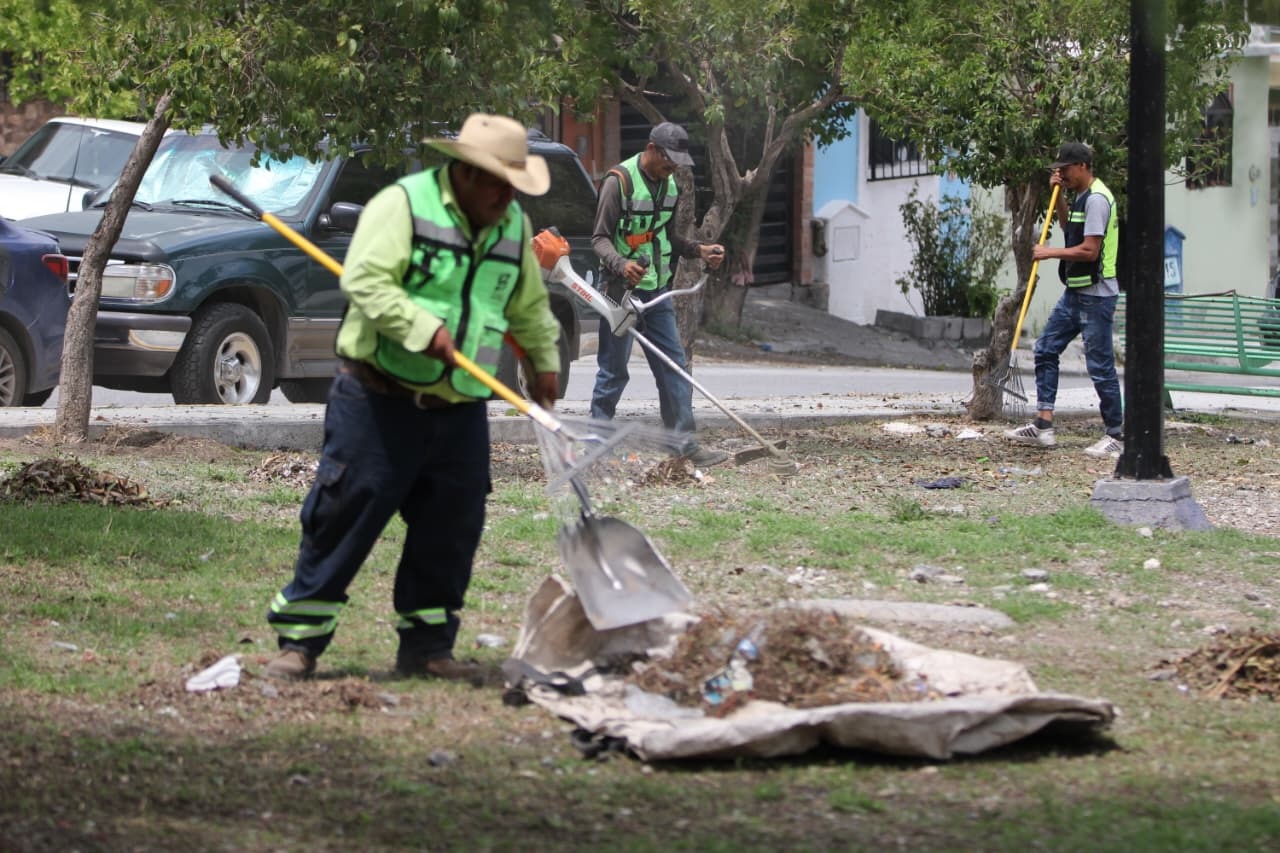 Intensifica Saltillo las brigadas de limpieza