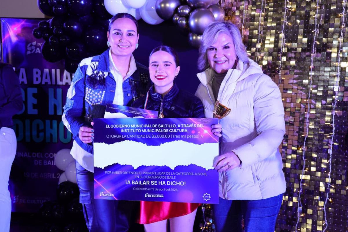 Premian a los ganadores de baile, dibujo y pintura