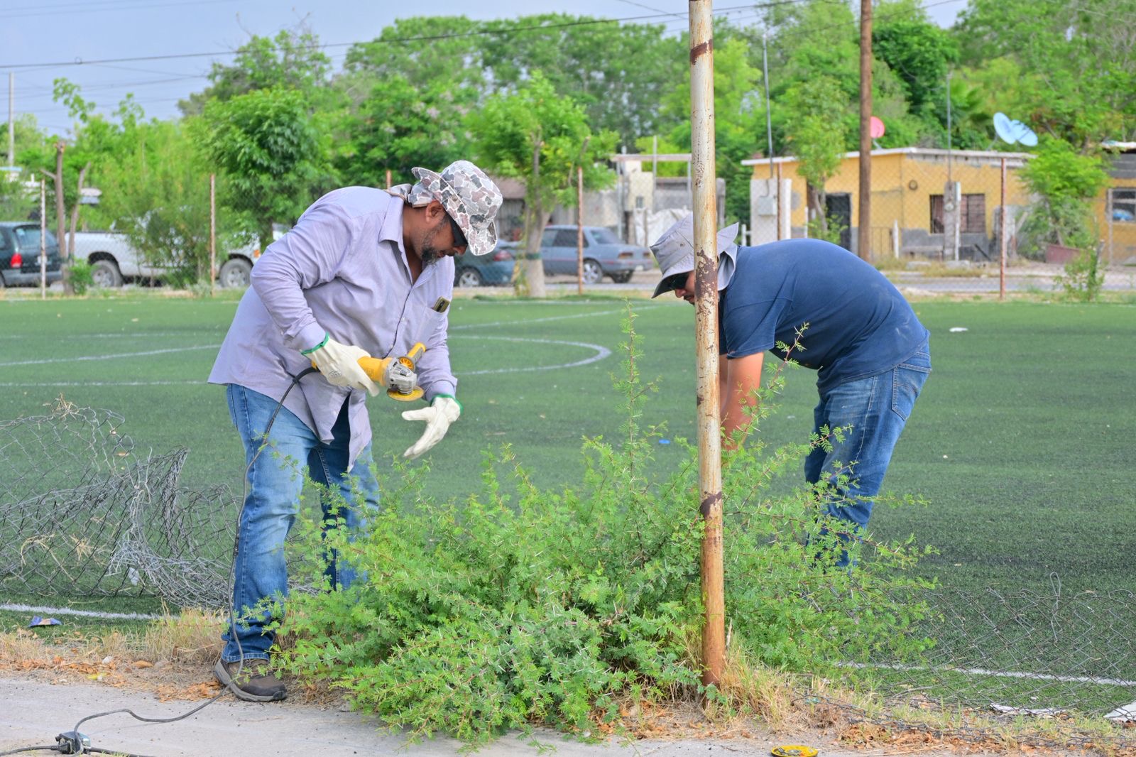 APOSTAMOS A REHABILITACIÓN DE ESPACIOS DEPORTIVOS.- JFR