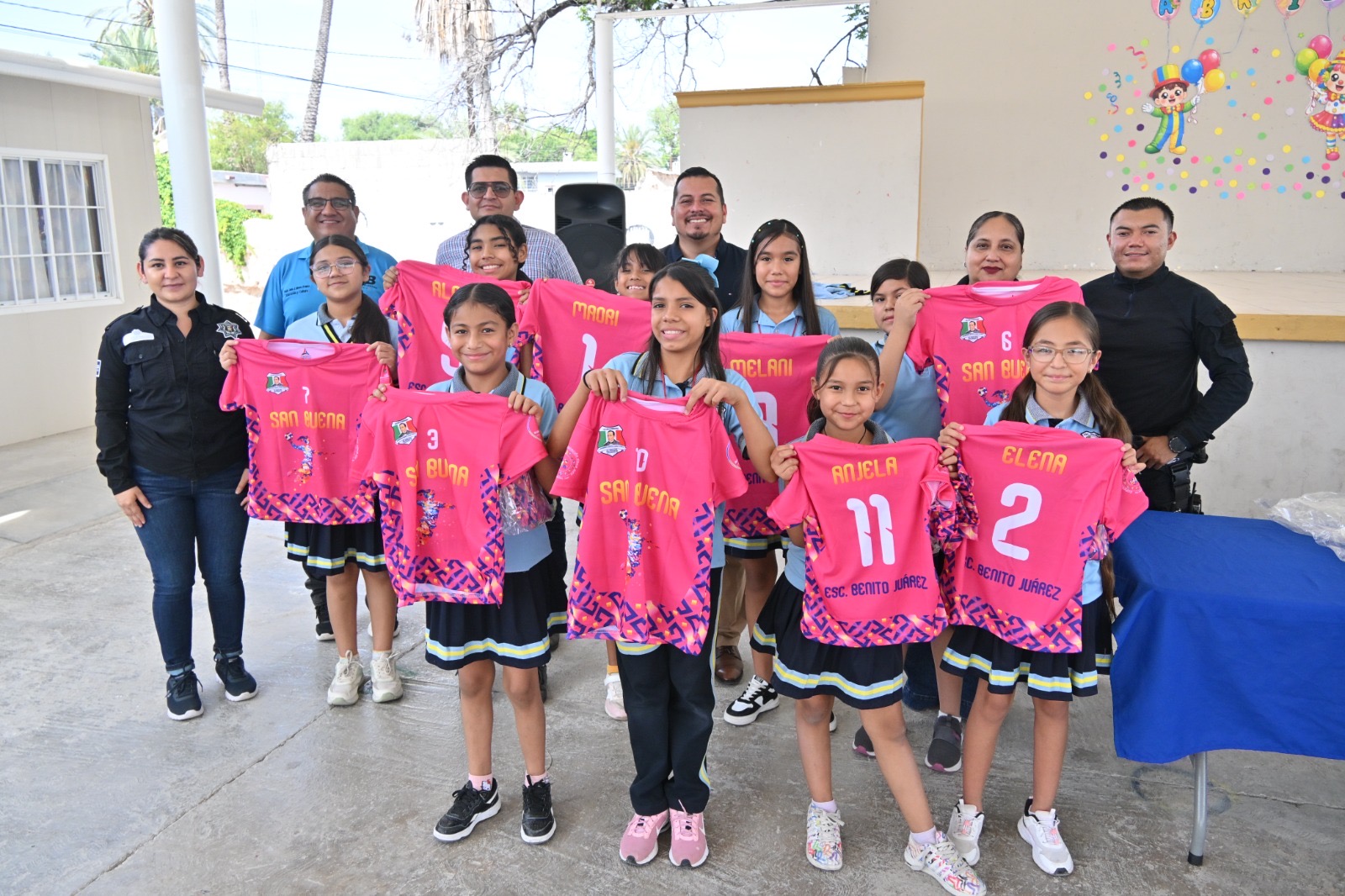 PREMIAN A LOS GANADORES DEL TORNEO “DEFIENDE TU ESCUELA”