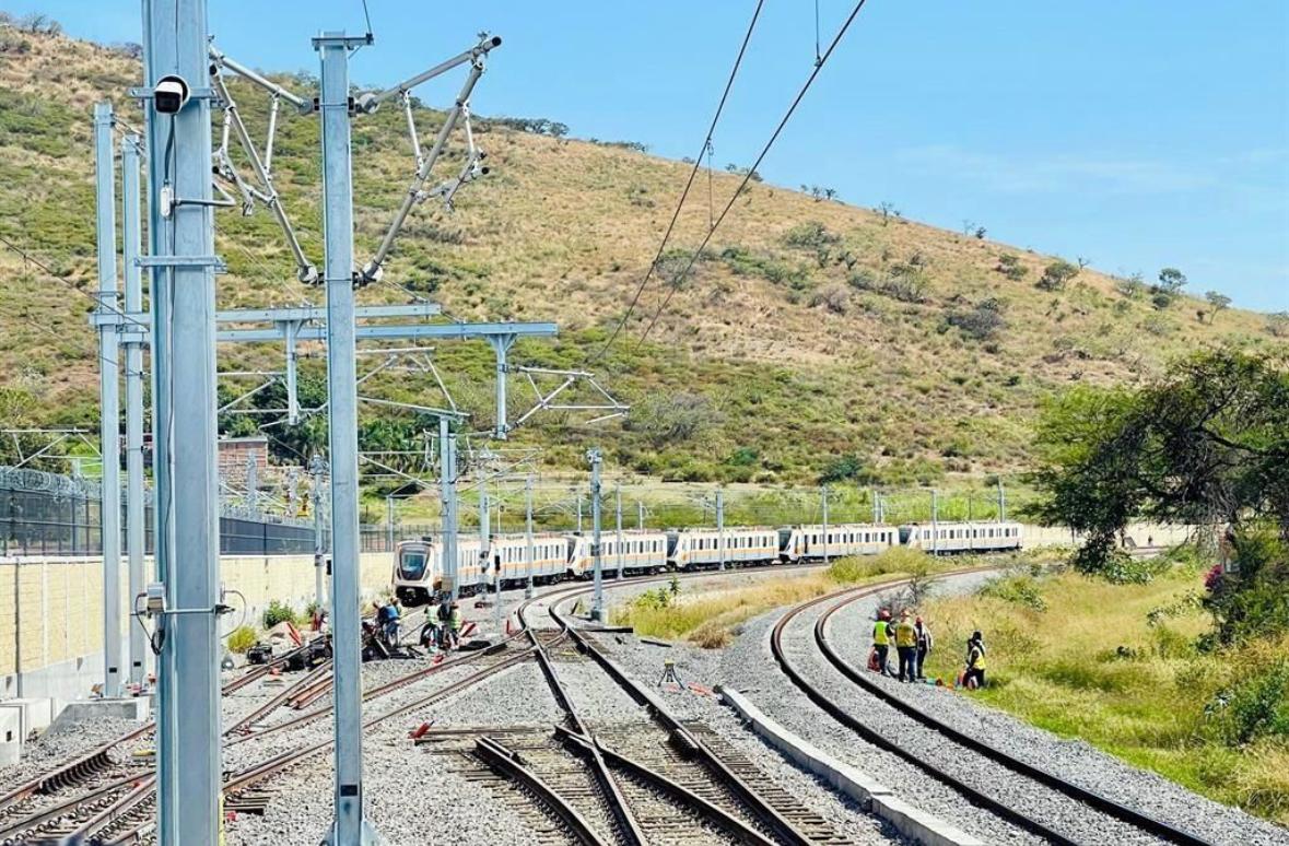 Dan a Azvindi 9.2 km del tren Saltillo-Nuevo Laredo