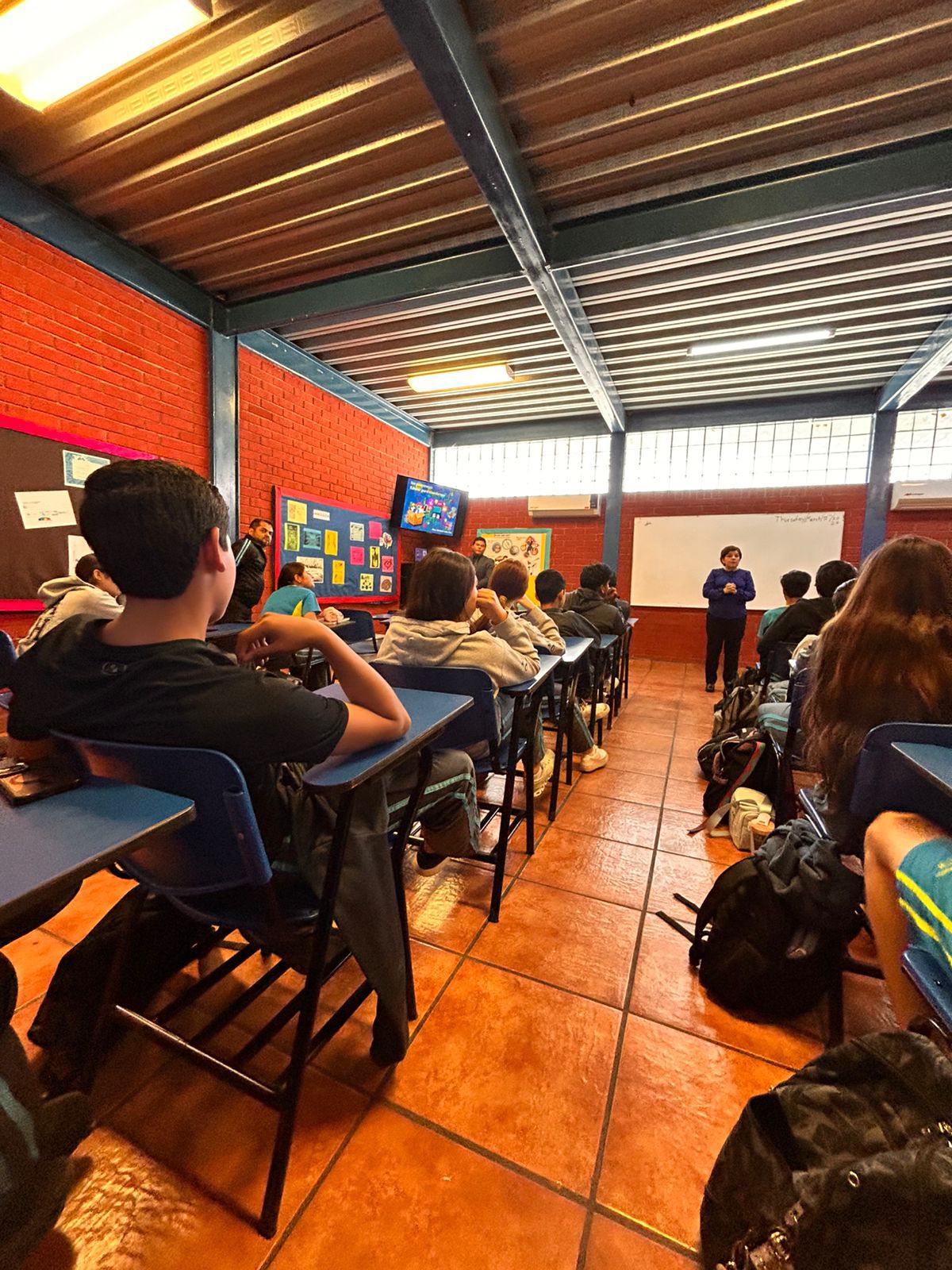 No aparece el Instituto Maxion en sistema SAT