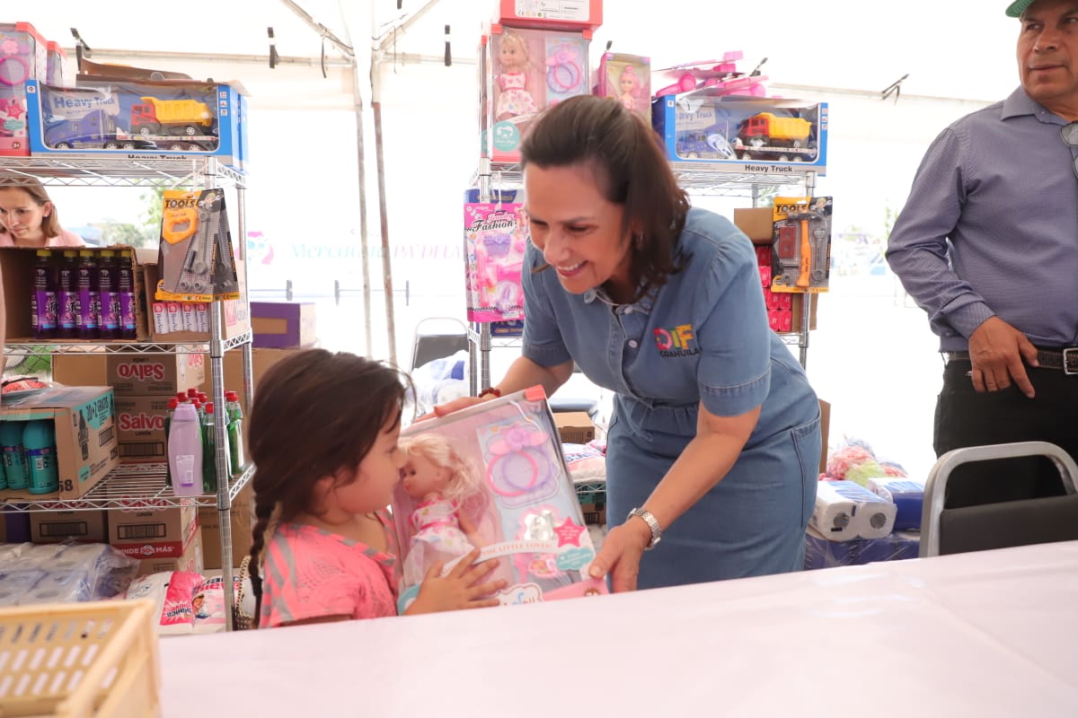 CONTINÚA DIF COAHUILA FORTALECIENDO EL BIENESTAR COMUNITARIO CON LOS MERCADITOS PA’DELANTE