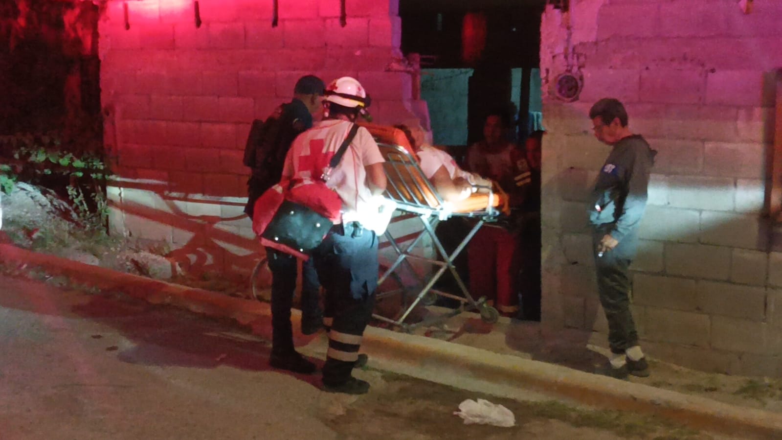 Accidente en colonia Independencia deja a mujer lesionada previo a su cumpleaños