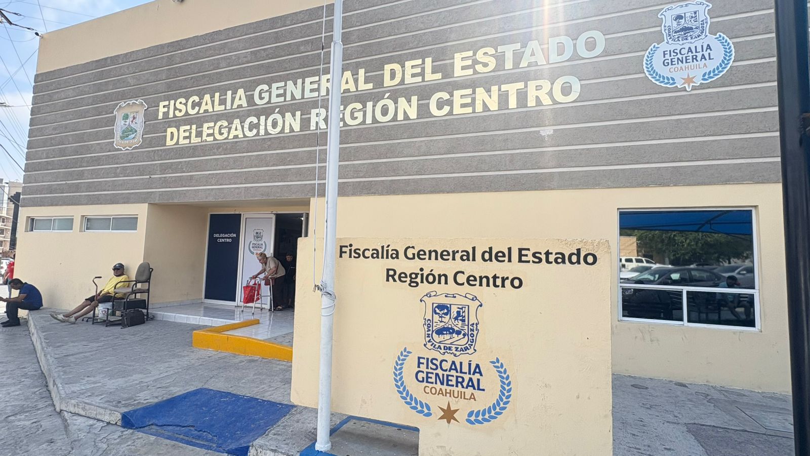 Denuncian hombres violencia física: FGE