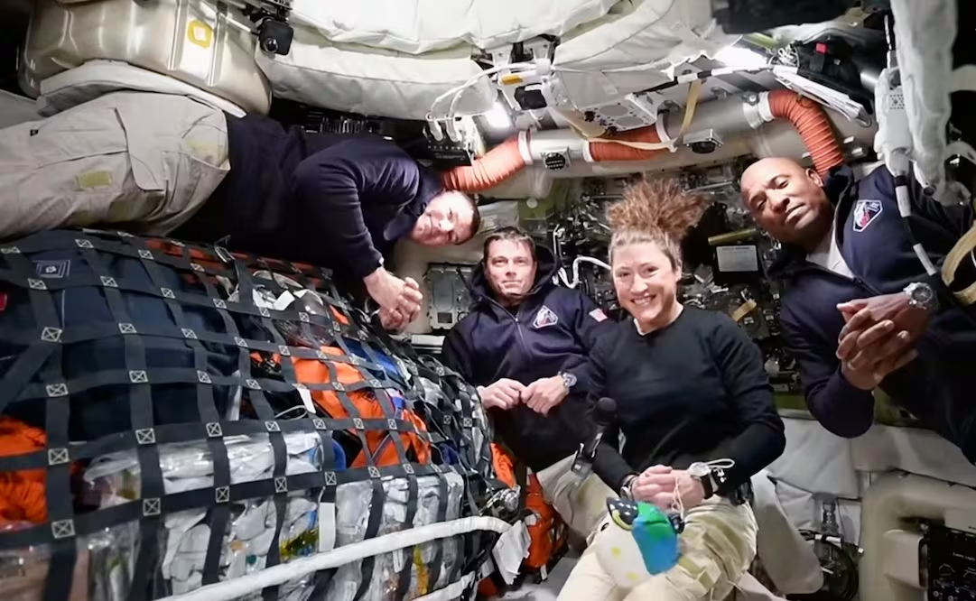 Astronautas de Artemis II alistan reentrada a la Tierra y amerizaje en el Pacífico; es el penúltimo día de la misión