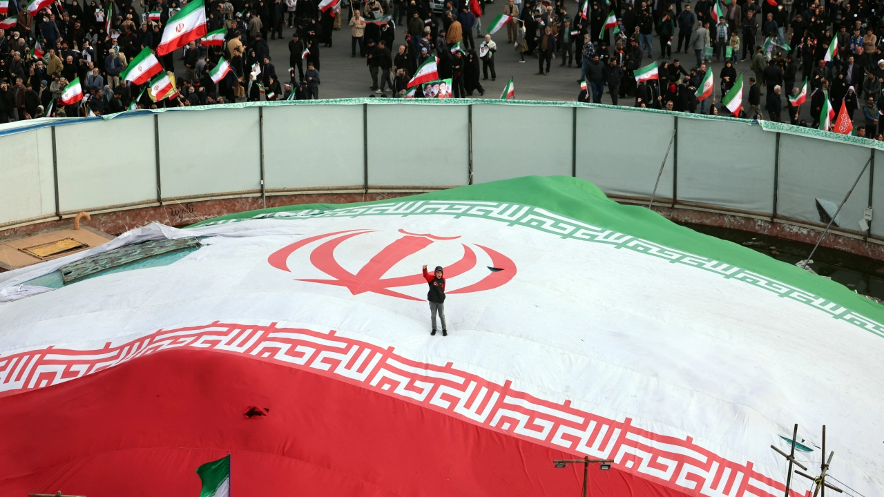 Irán anuncia una nueva andanada de ataques contra Israel y bases de Estados Unidos en el Golfo