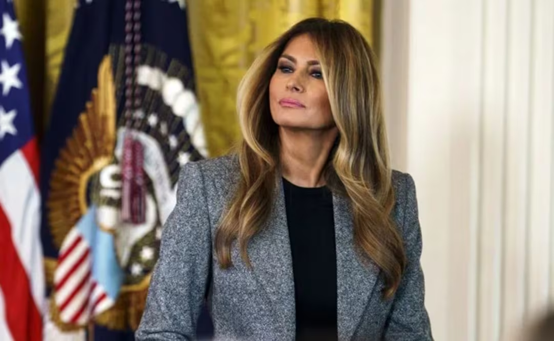 Melania Trump se lanza contra Jimmy Kimmel por llamarla «viuda expectante»; exige a ABC tomar postura