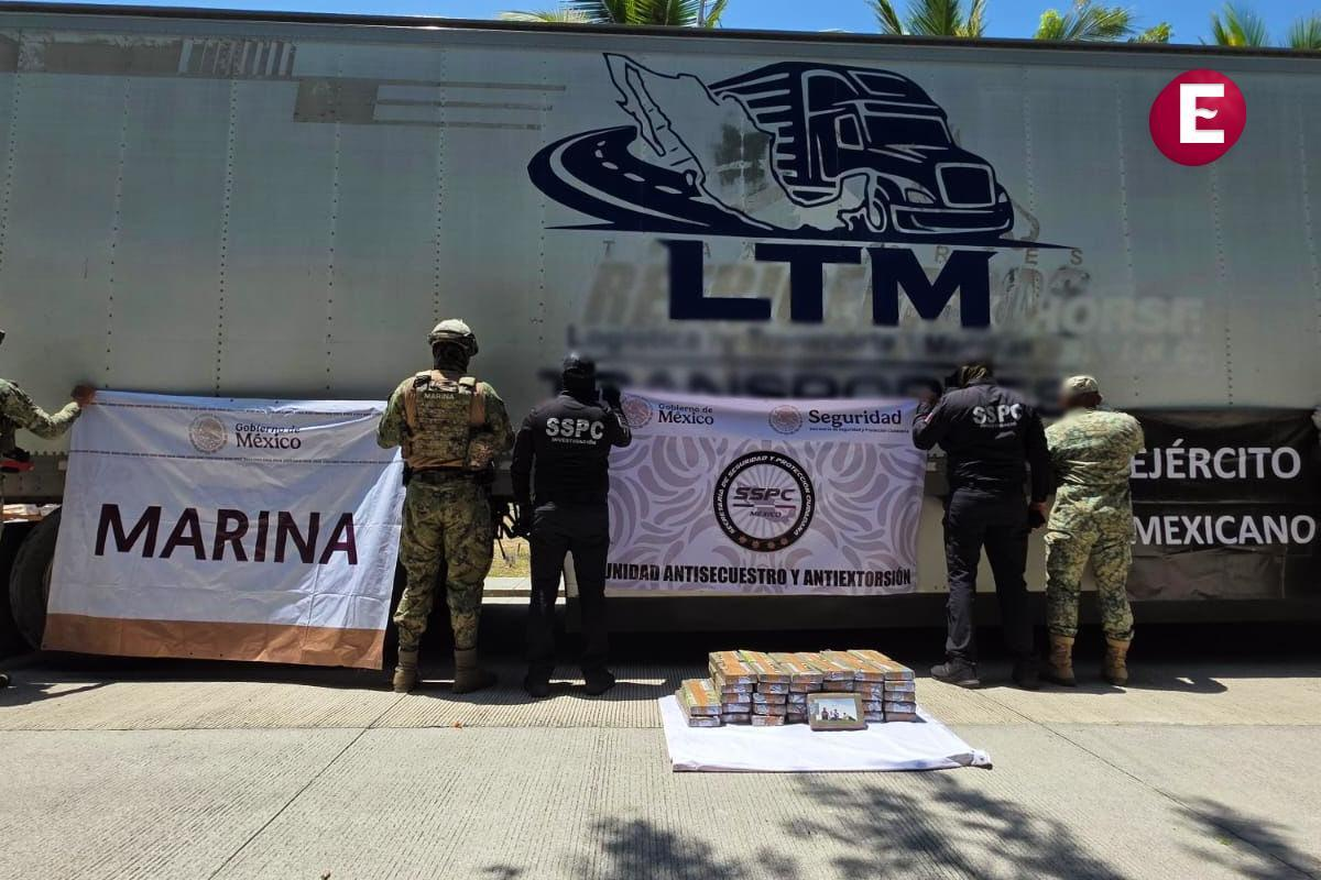 Decomisan más de 60 kg de c*caína en tractocamión en Colima; hay 4 detenidos