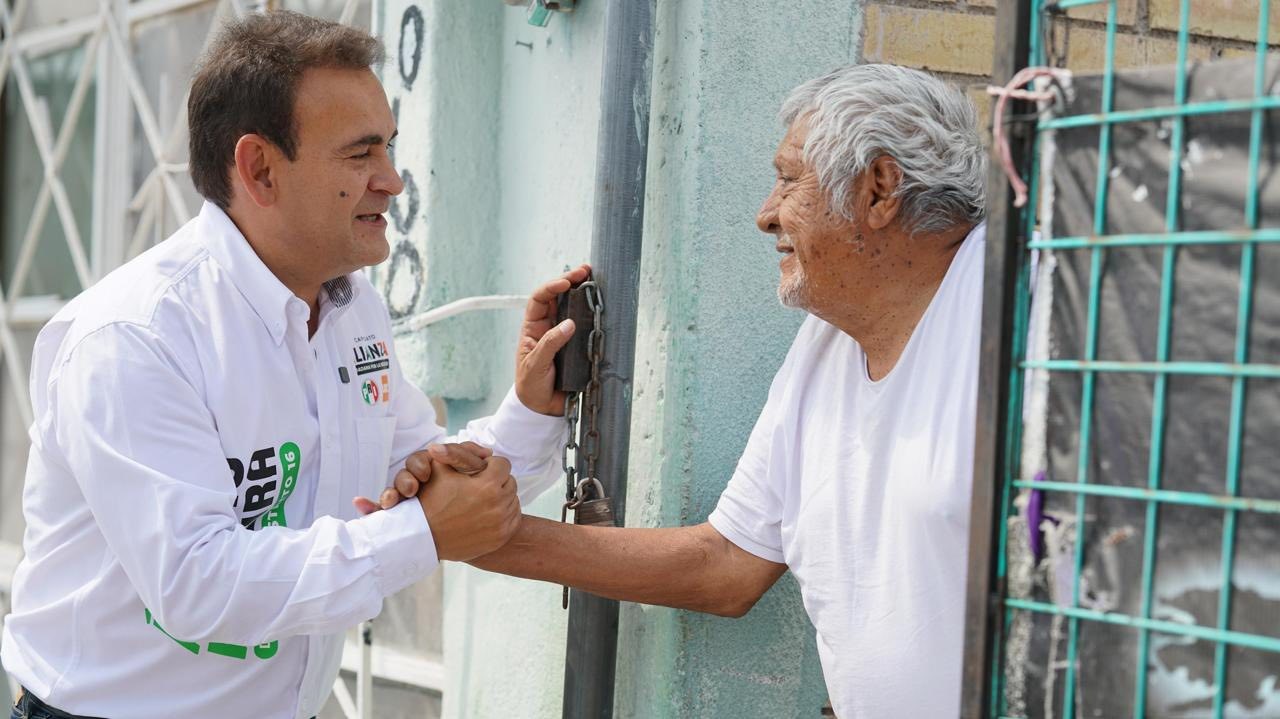 Va Álvaro Moreira por más presupuesto para bacheo