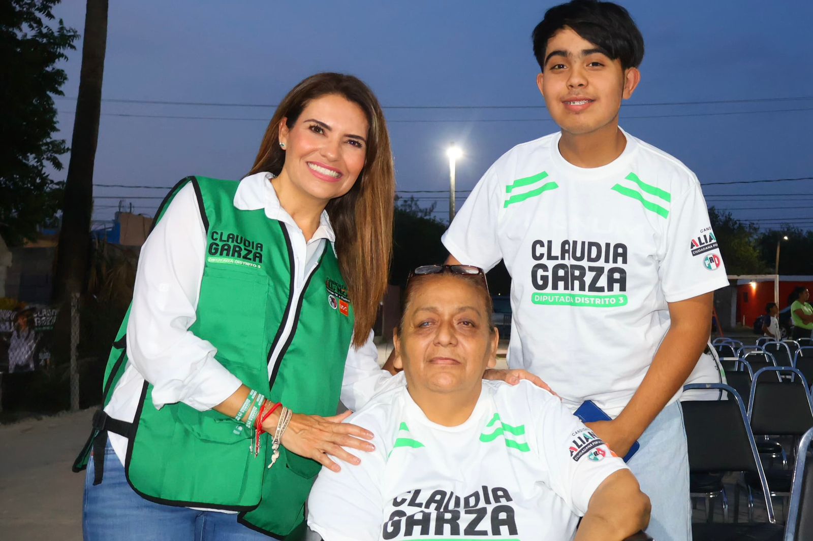 Fortalece Claudia su proyecto ciudadano