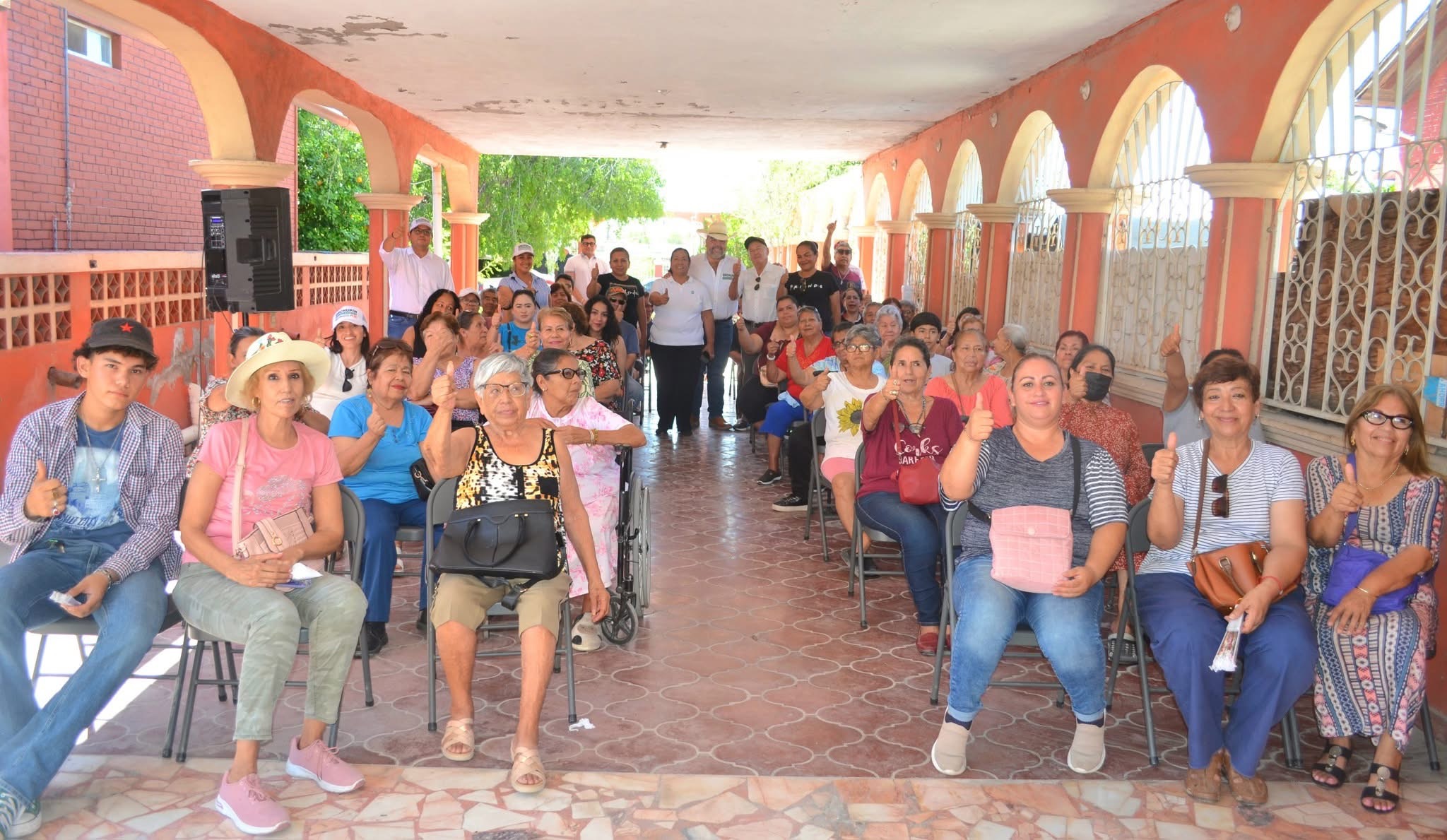 Abren puertas a Gachupin y Pepe en colonias de Frontera