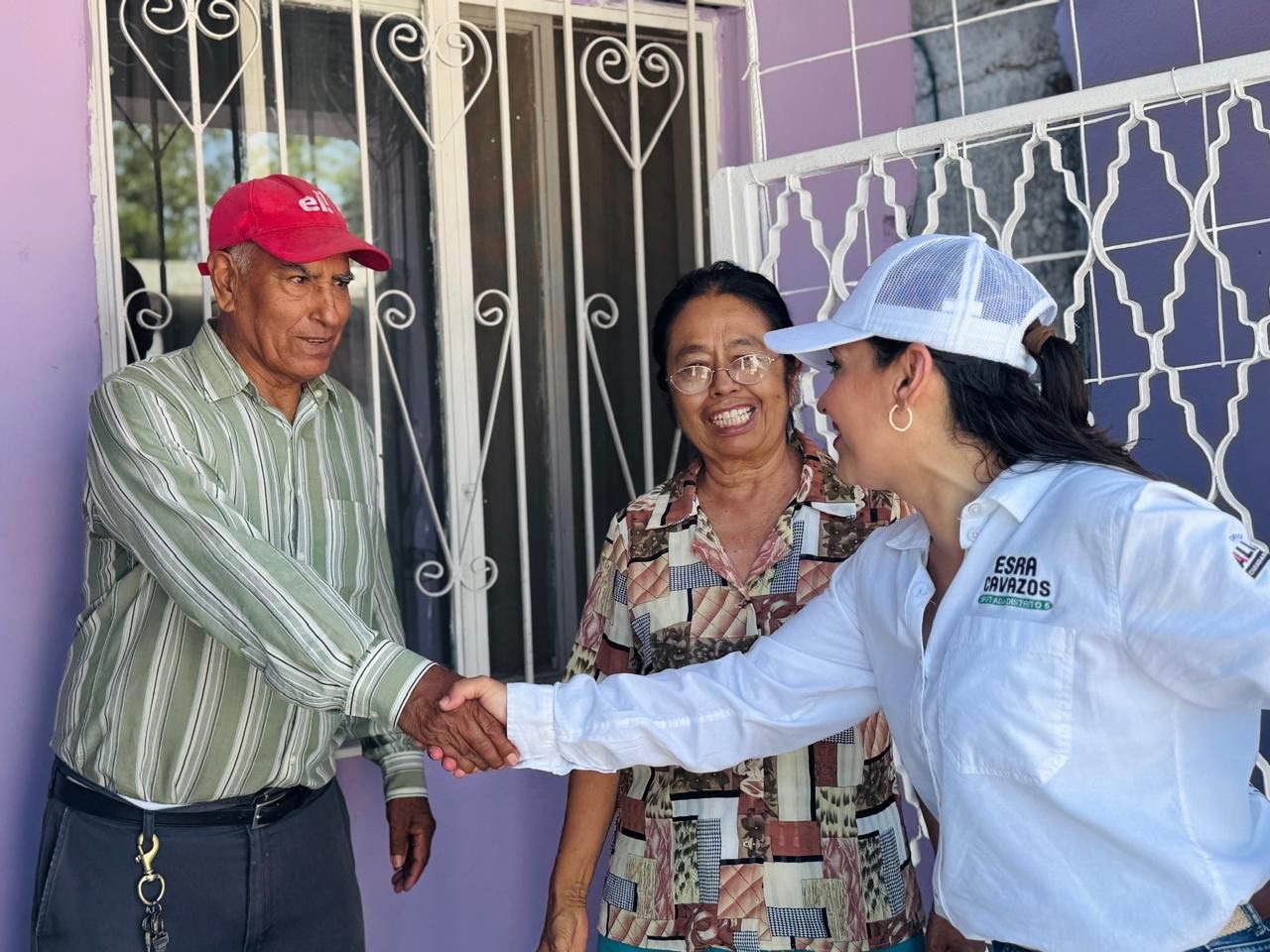 Conecta Esra con el electorado de Distrito