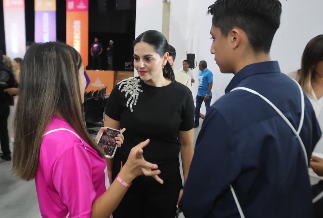 Seguirá Luz Elena impulsando las causas de la juventud coahuilense