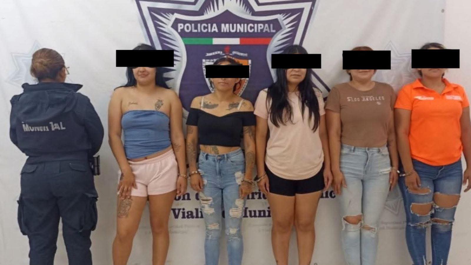 GOLPEAN 5 MUJERES A VECINO; DETENIDAS