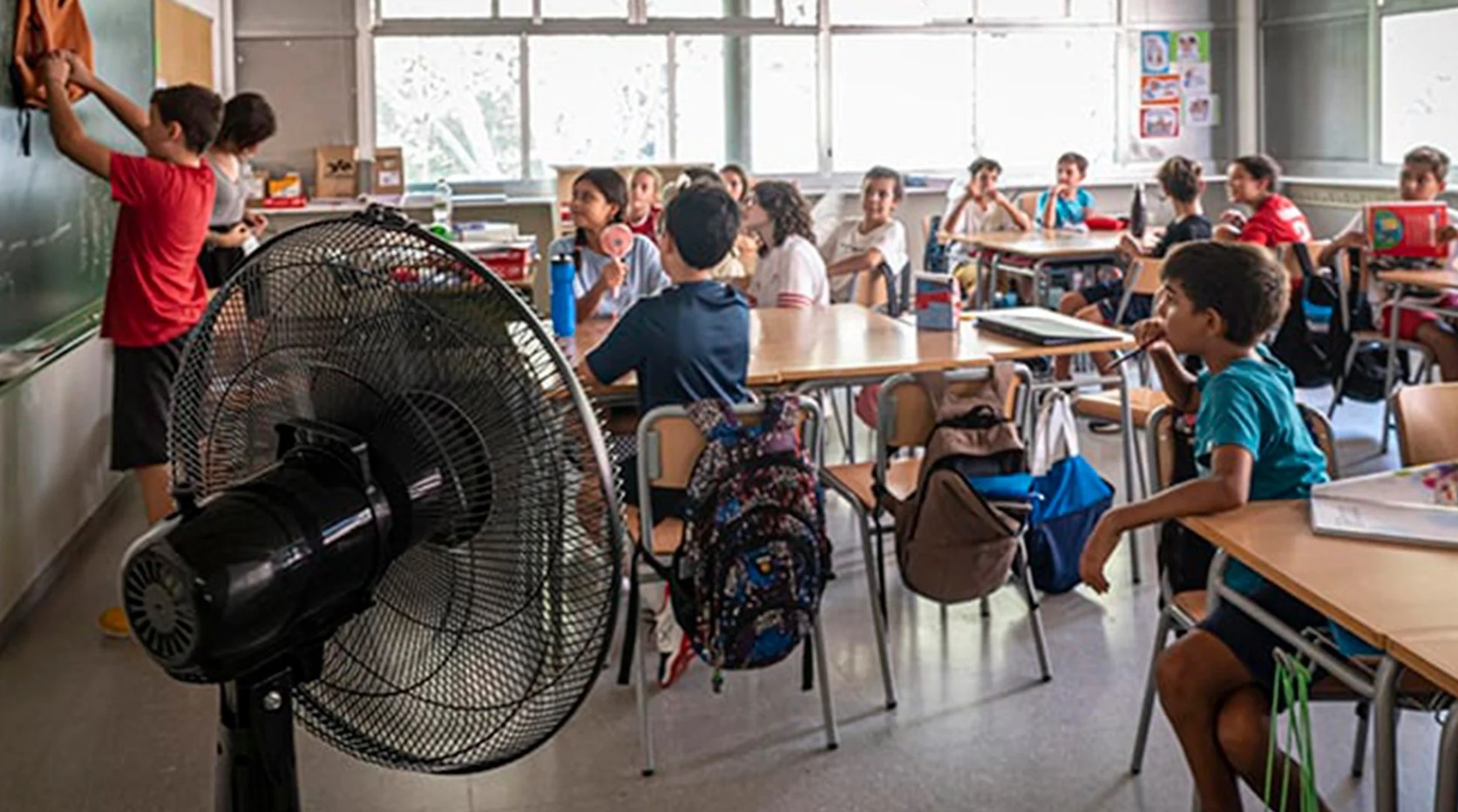 Adelanta SEP fin de ciclo escolar por gran ola de calor y el Mundial