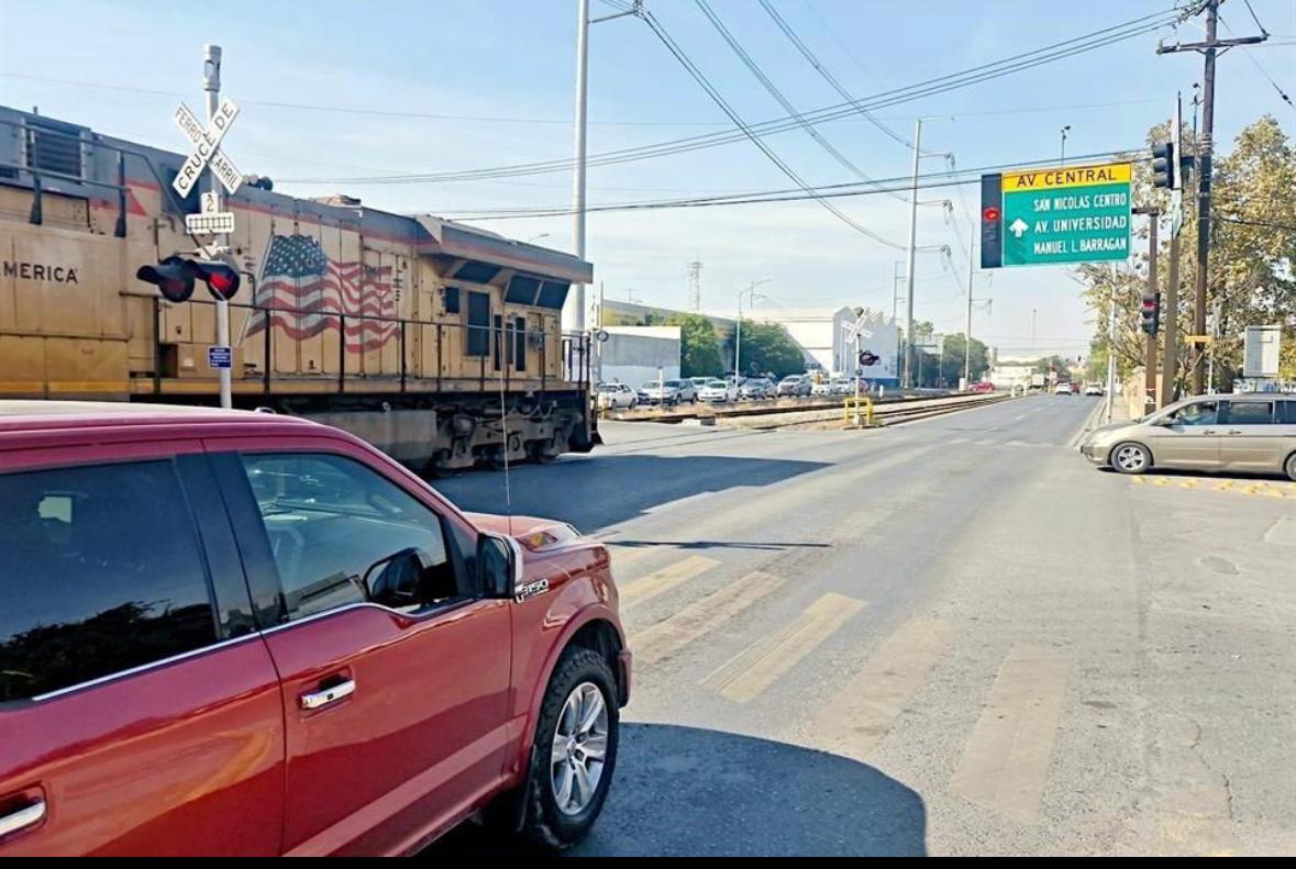Demandan restituir fondos en seguridad de cruces de trenes