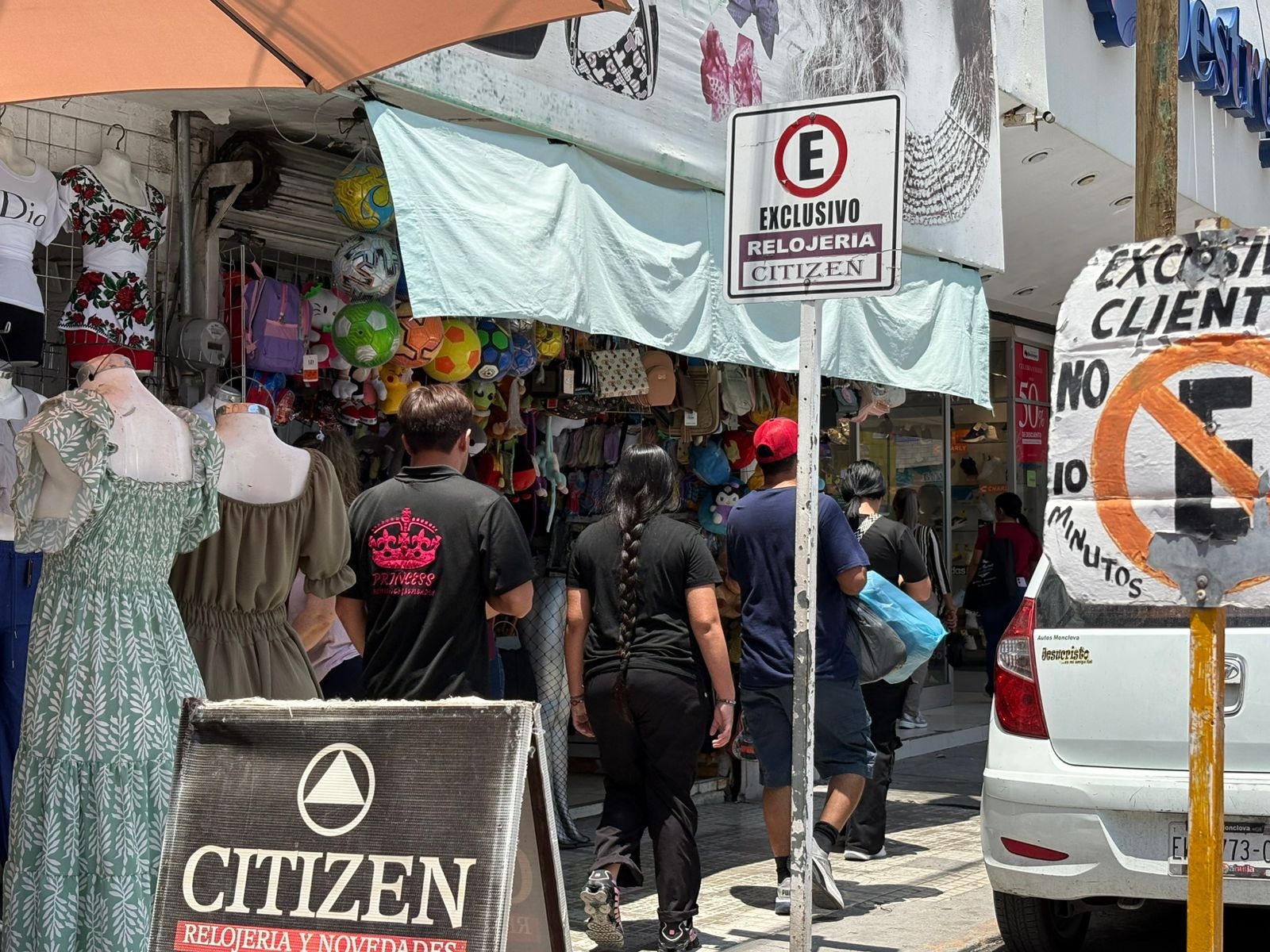 No fallan “compras de pánico” por 10 de Mayo