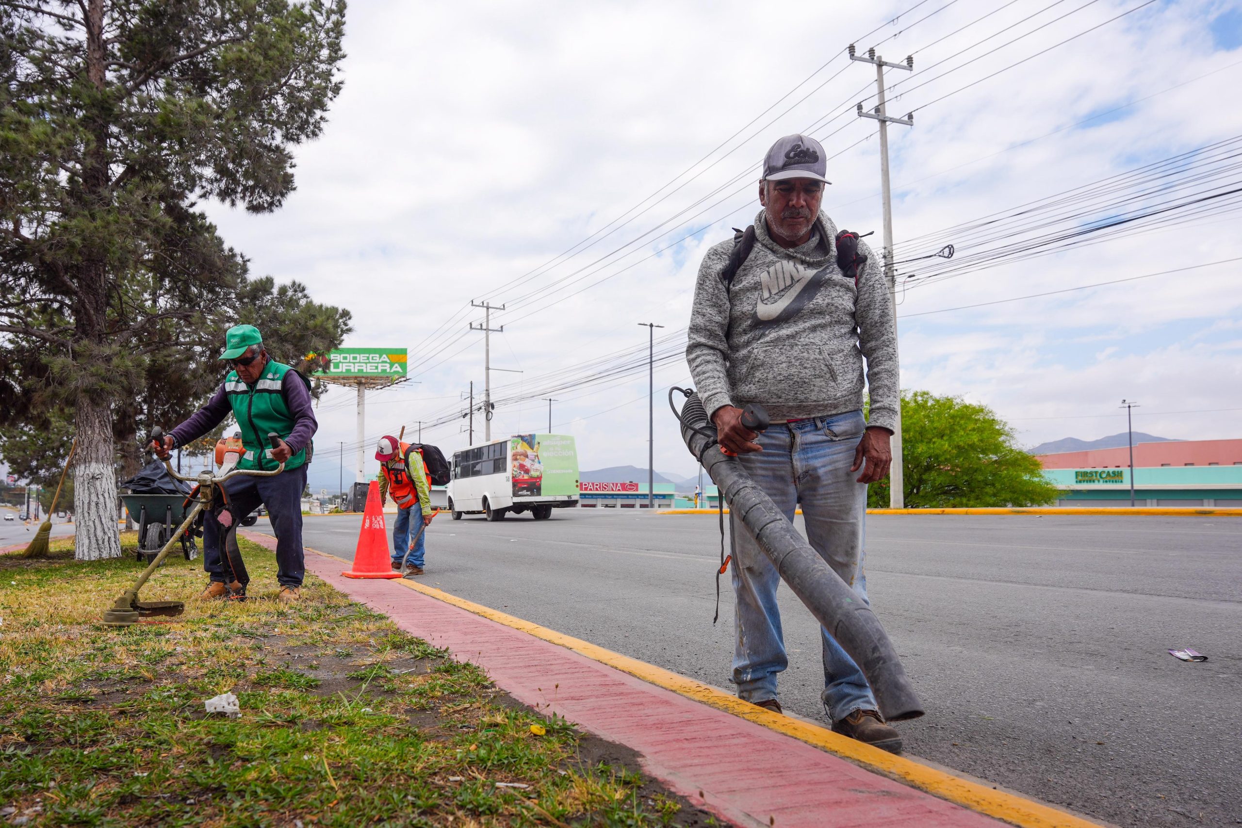 Sociedad y Municipio hacen equipo por un Ramos más limpio