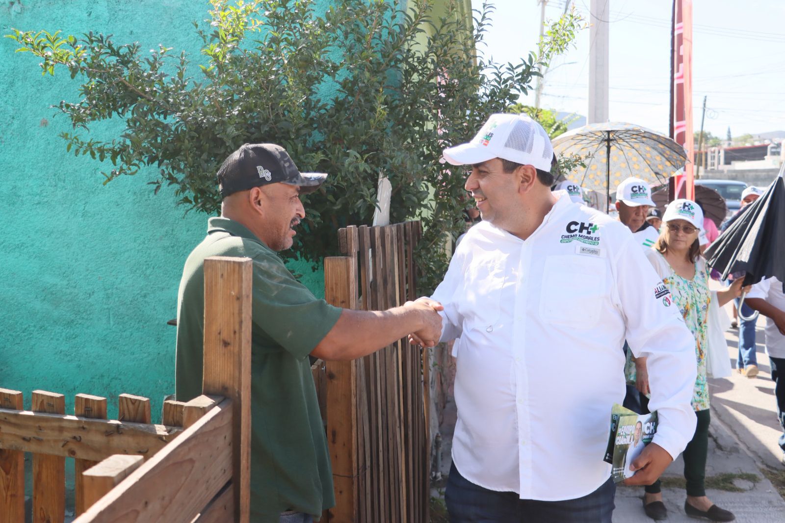 “TRABAJO MATA GRILLA”: CHEMA MORALES SIGUE SUMANDO RESPALDO EN EL DISTRITO 12