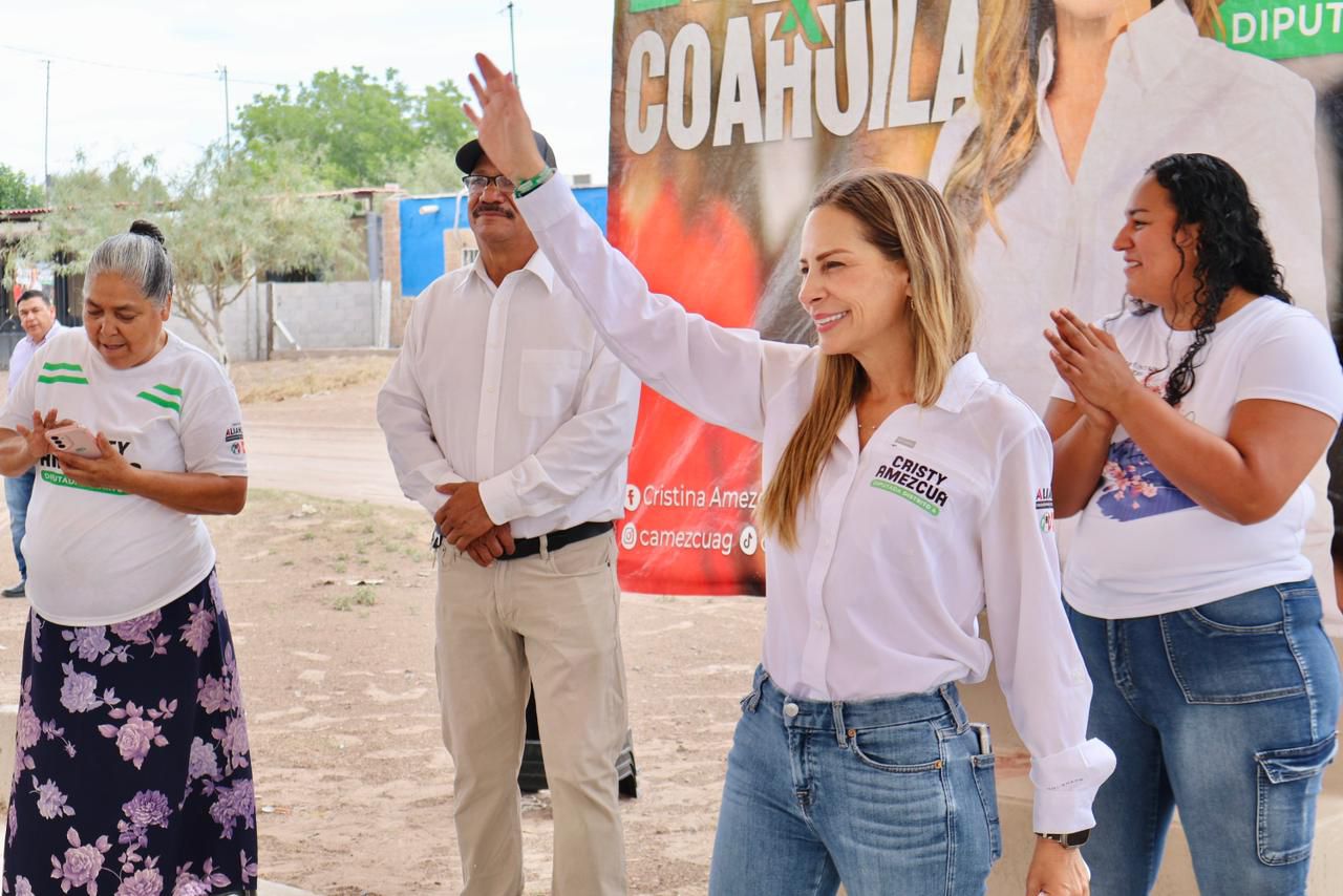 SE COMPROMETE CRISTY AMEZCUA A DEFENDER LA SEGURIDAD Y MEJORAR LA CALIDAD DE VIDA DE LAS FAMILIAS DEL DISTRITO 04