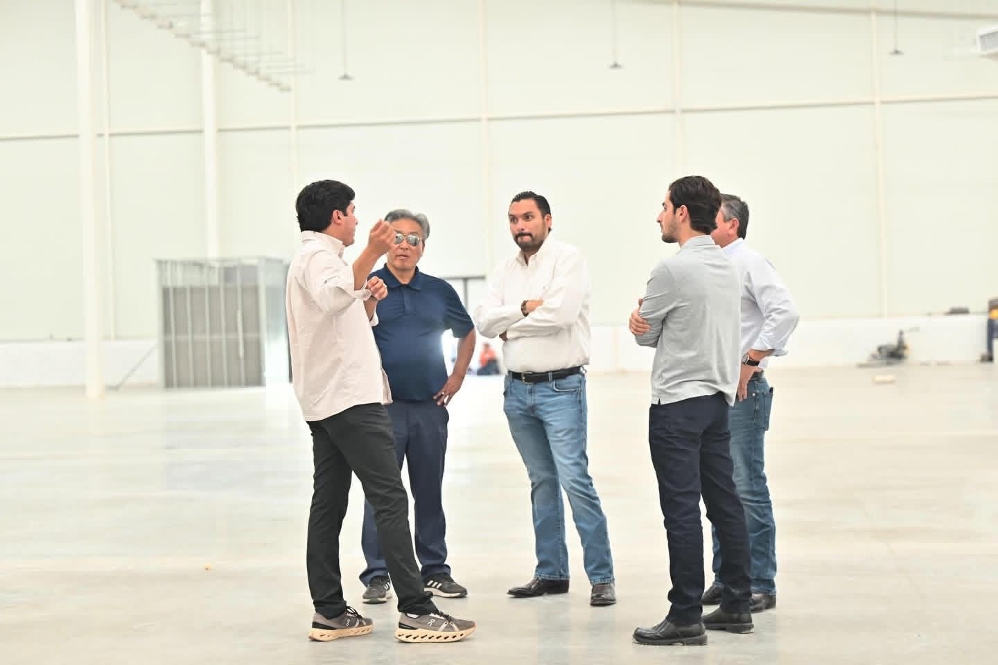 Carlos Villarreal impulsa nuevas fuentes de empleo en Monclova